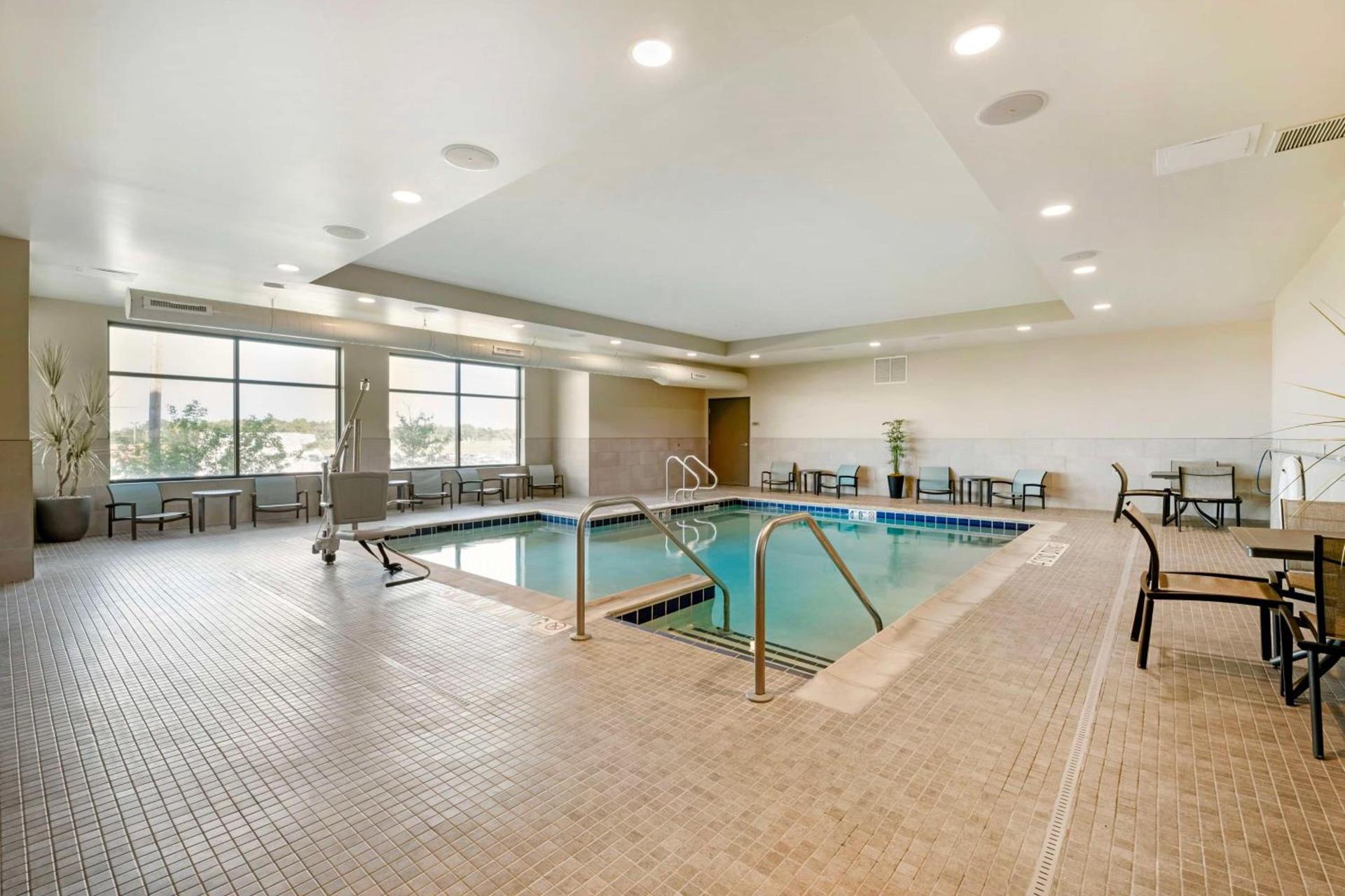 Best Western Plus Jefferson photo 6
