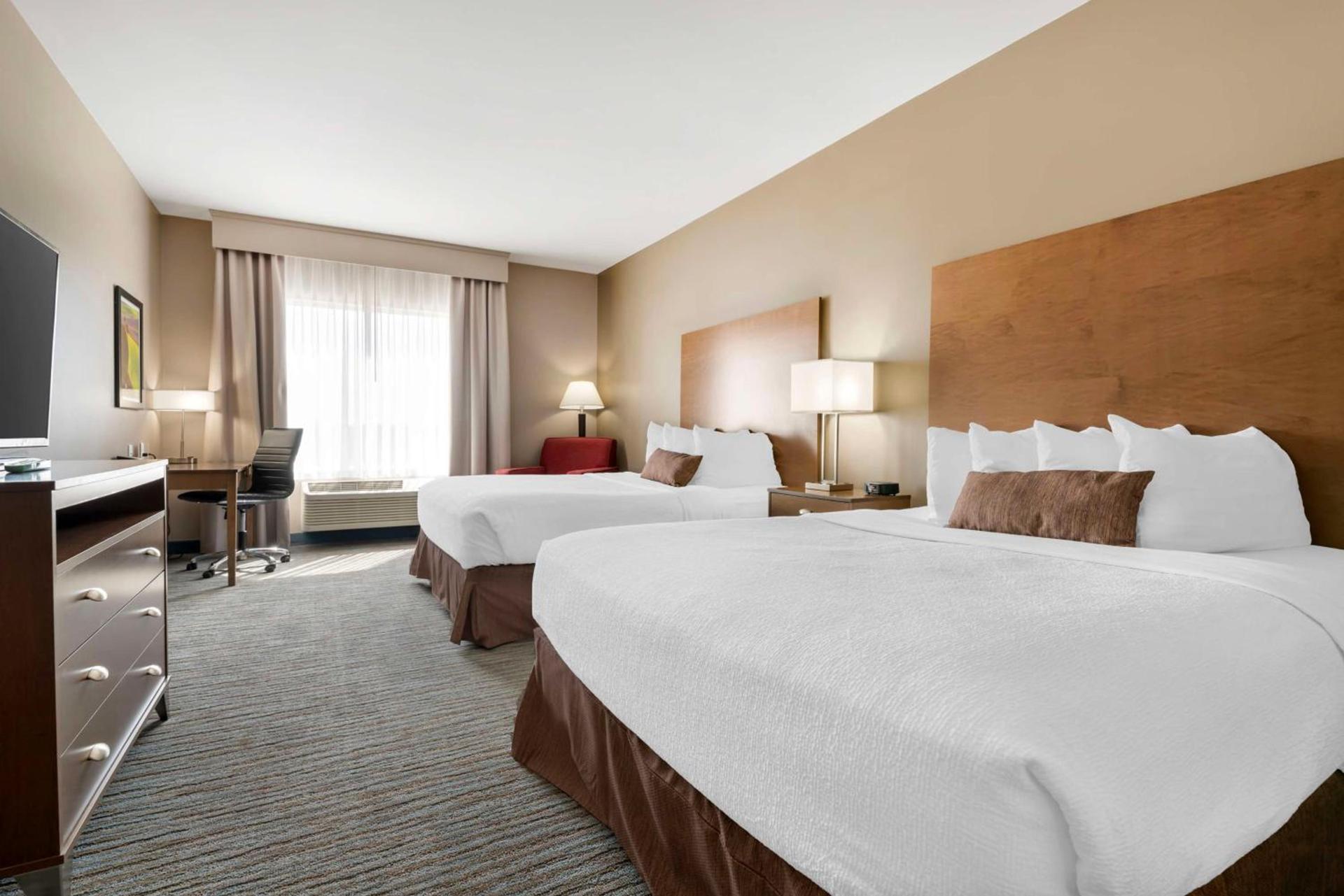 Best Western Plus Jefferson photo 9