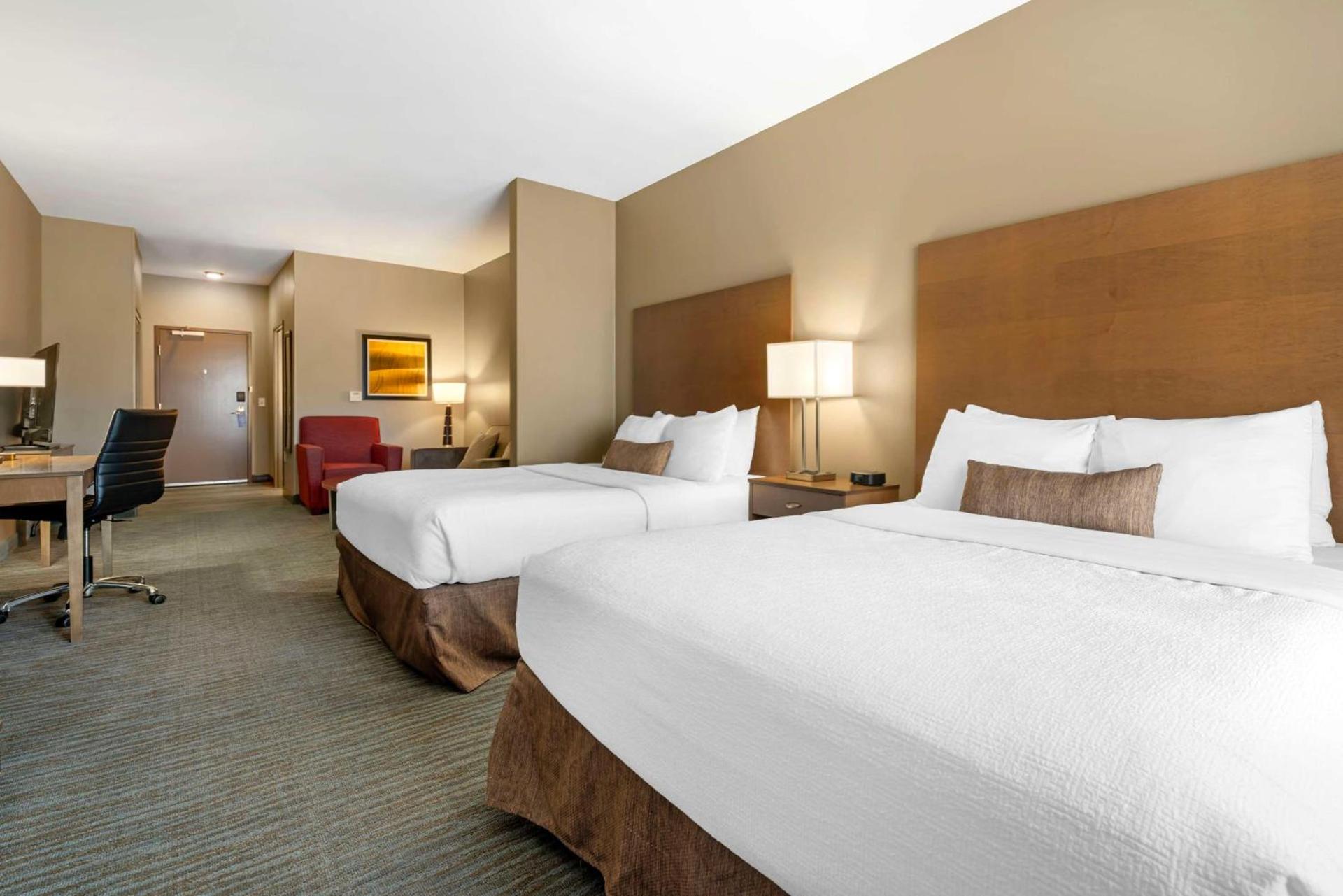 Best Western Plus Jefferson photo 16