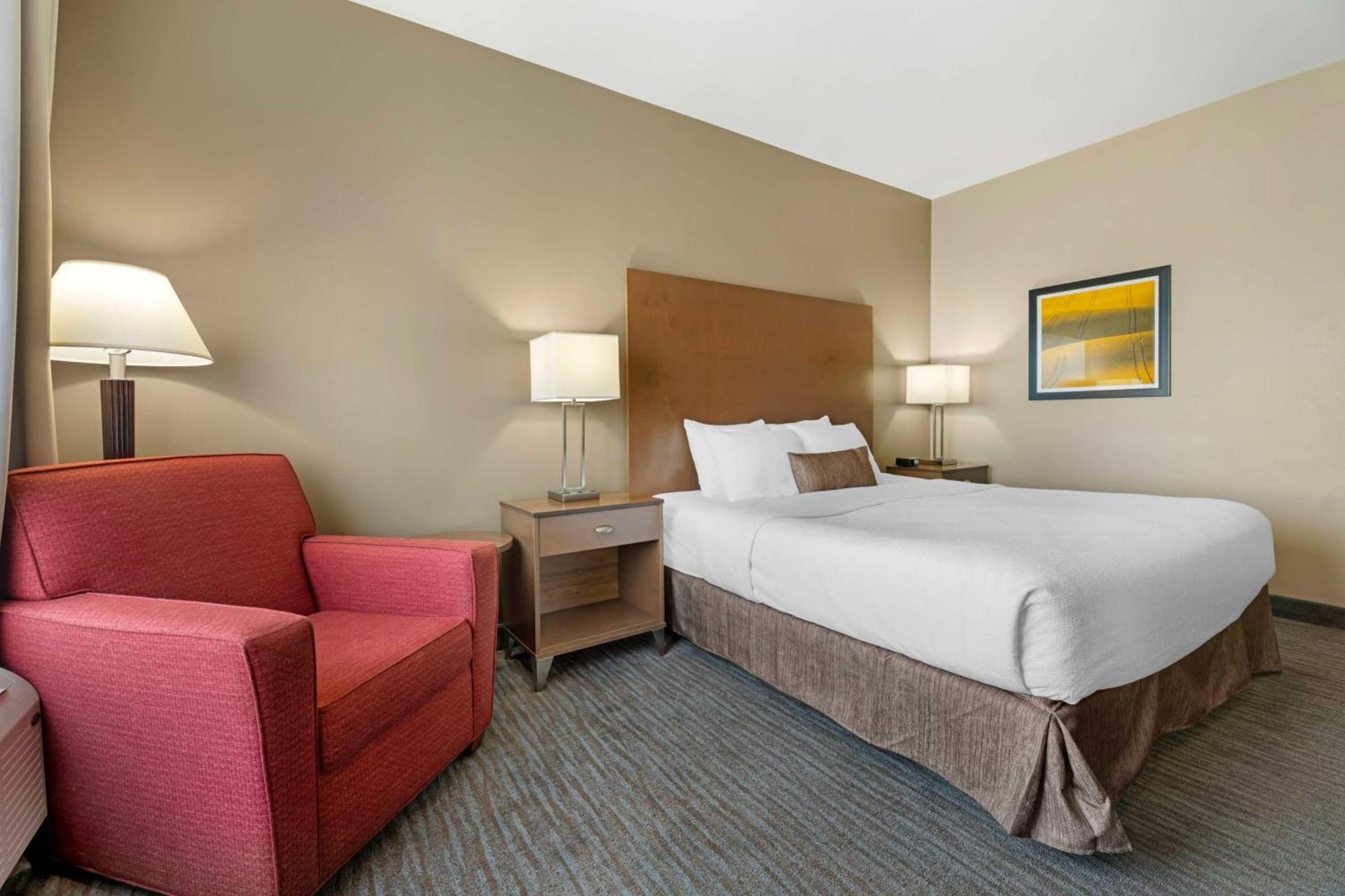 Best Western Plus Jefferson photo 24