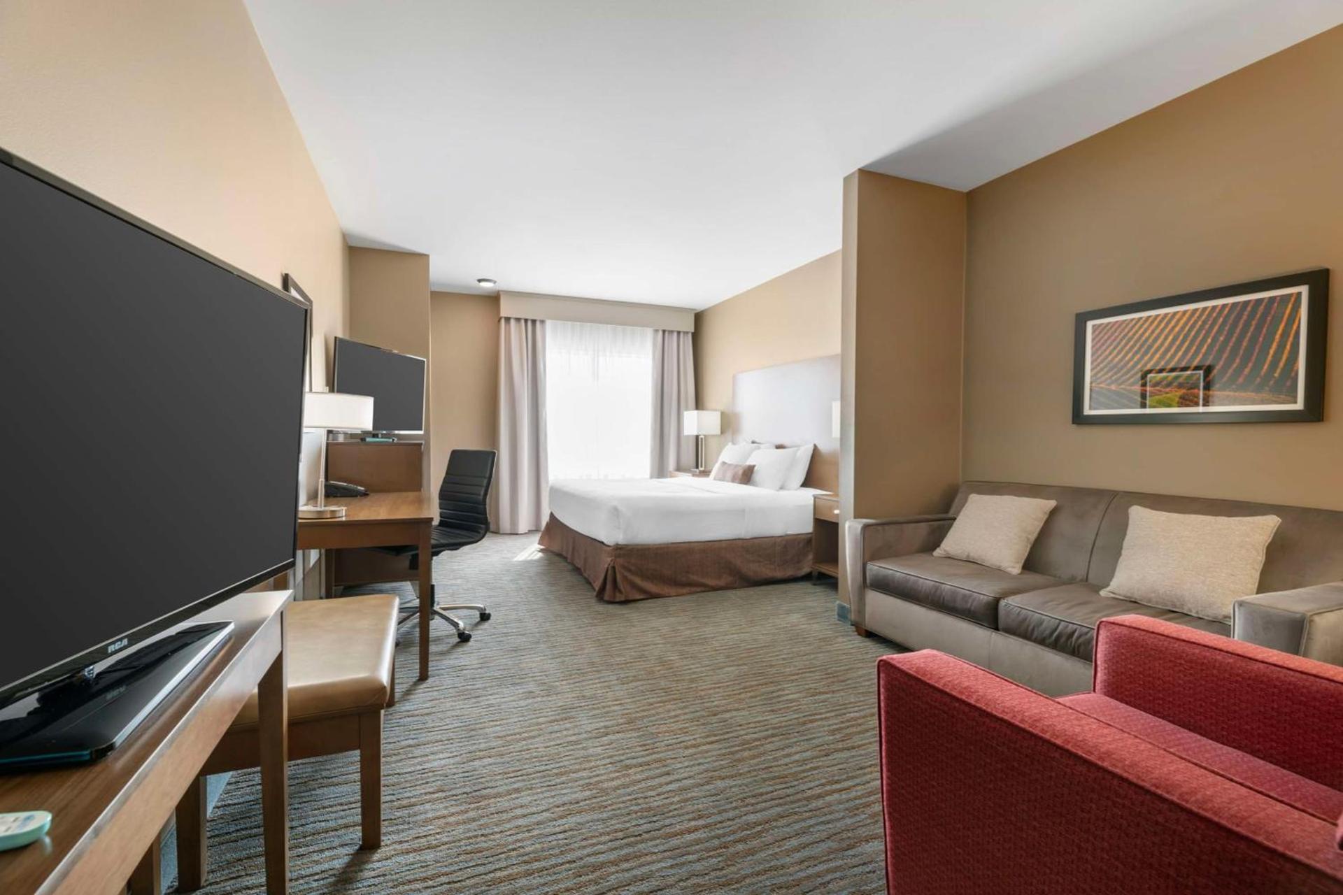 Best Western Plus Jefferson photo 26