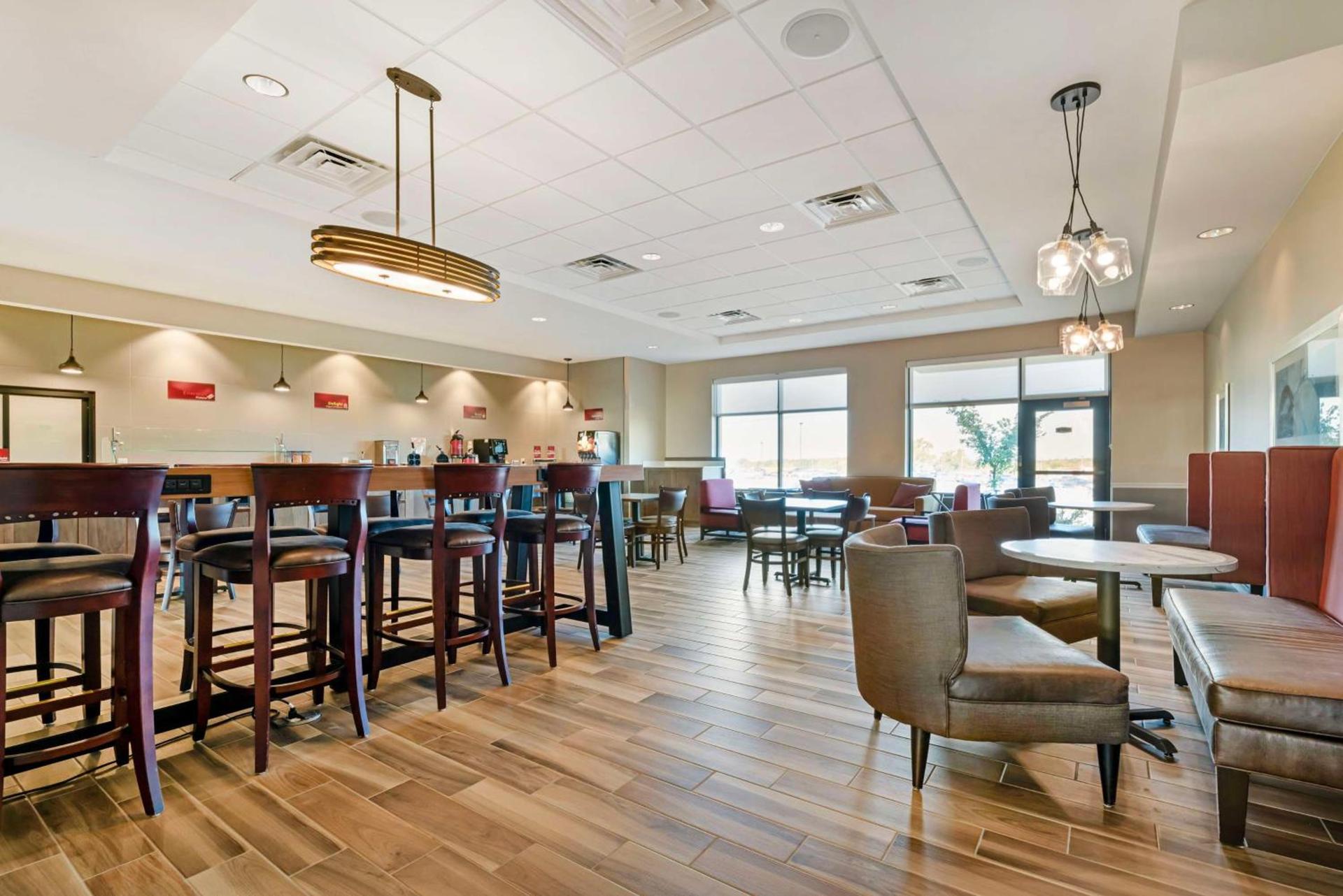 Best Western Plus Jefferson photo 40