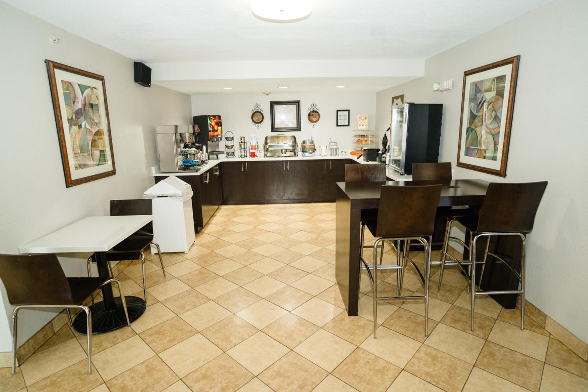 MainStay Suites Knoxville North I-75 photo 66