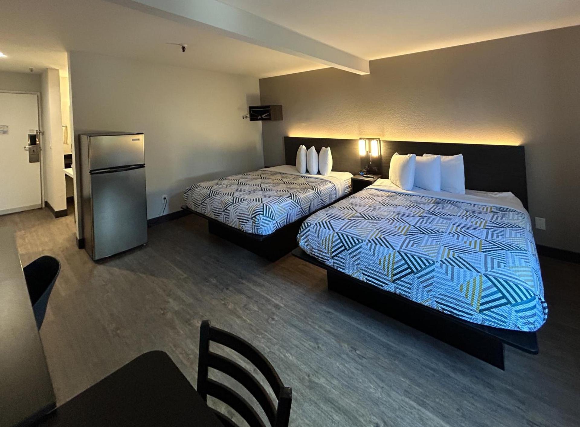 Studio 6 San Diego, CA Hotel Circle Mission Valley photo 6