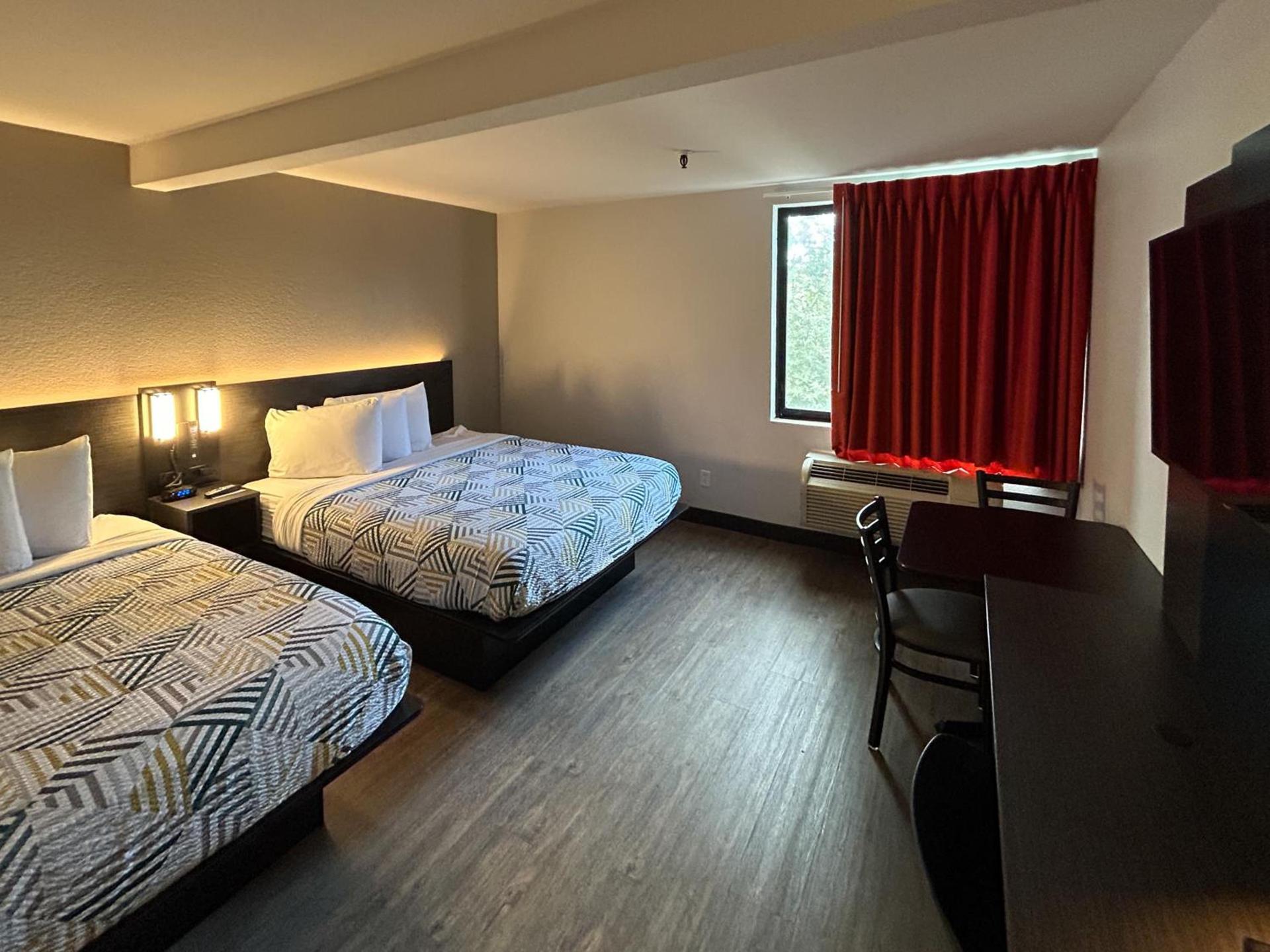 Studio 6 San Diego, CA Hotel Circle Mission Valley photo 11