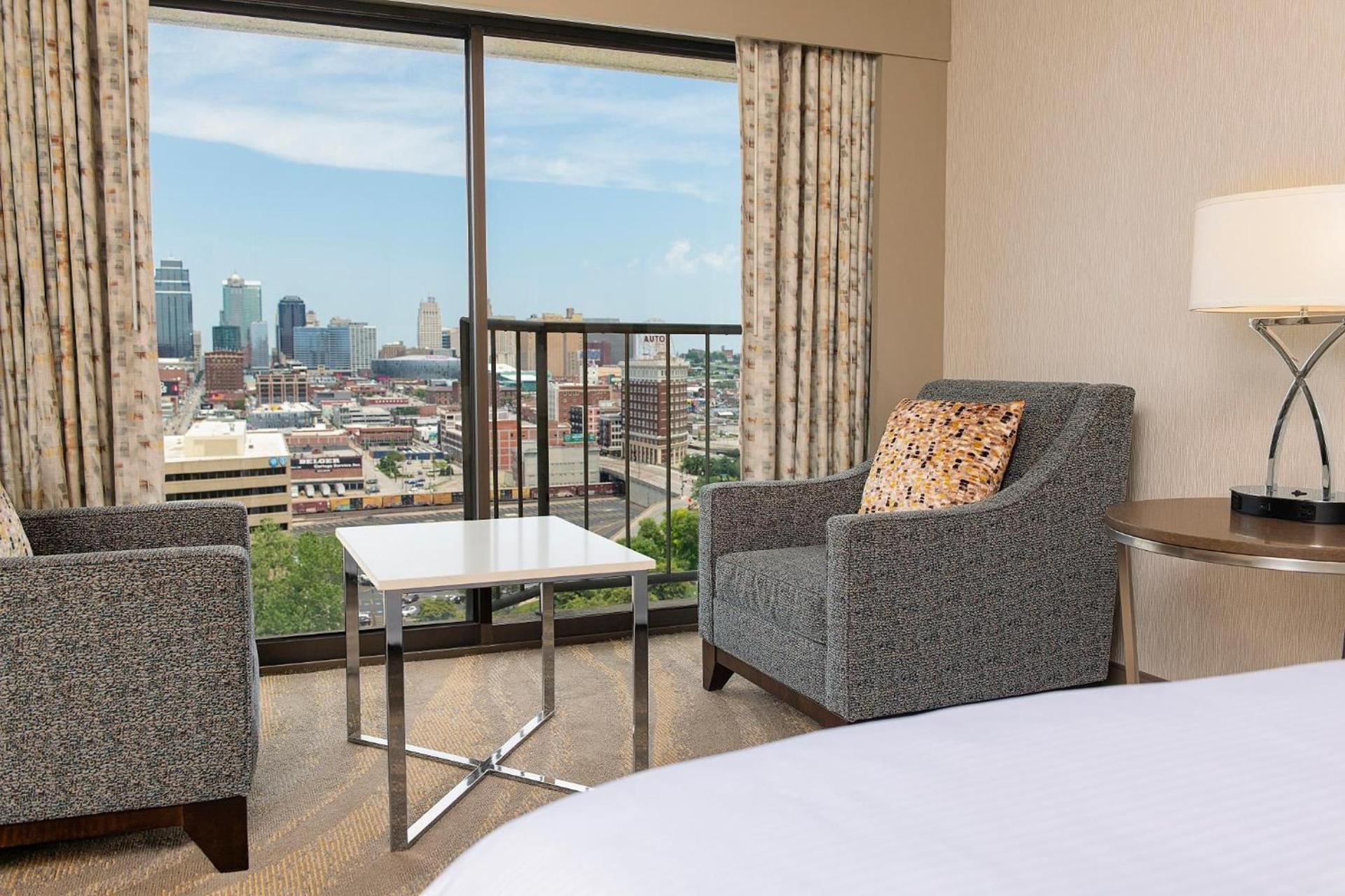 The Westin Kansas City at Crown Center photo 61