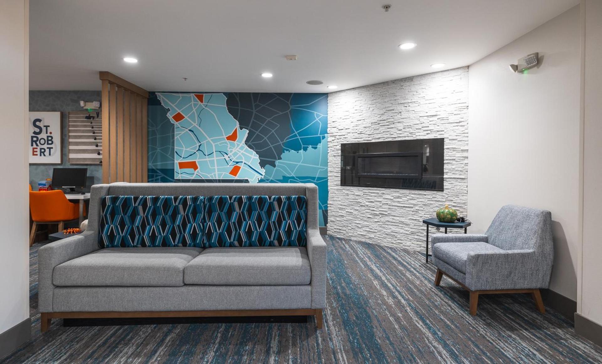 Holiday Inn Express Hotel and Suites Saint Robert by IHG photo 80