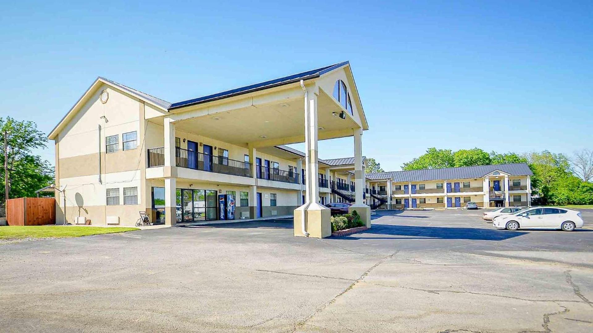 Motel 6-Atoka, OK photo 15