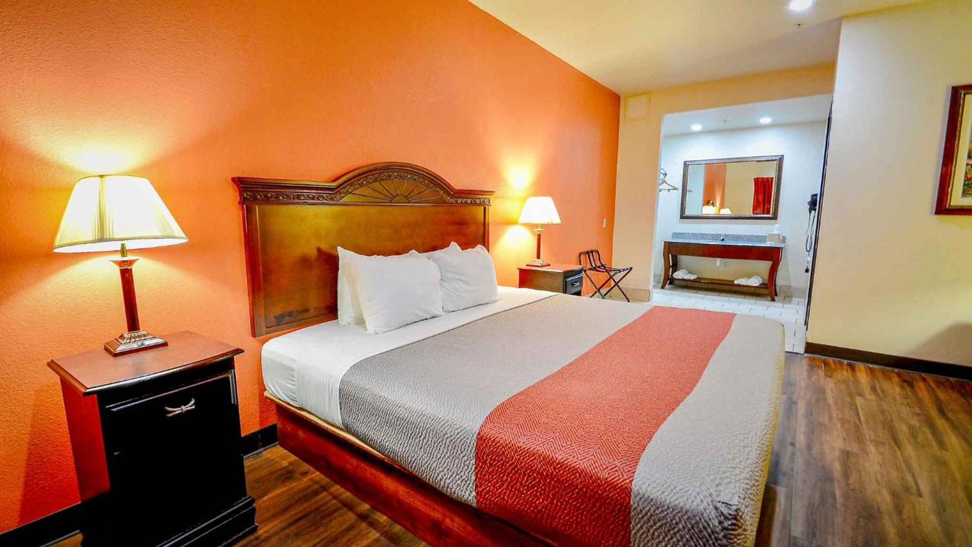 Motel 6-Atoka, OK photo 17