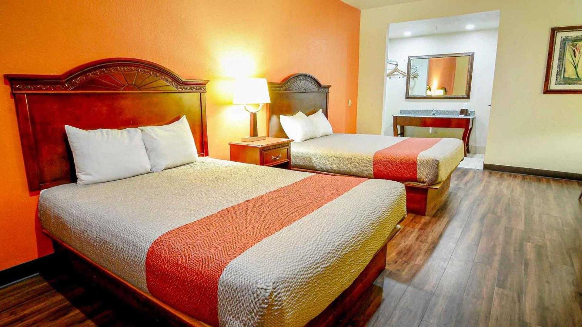 Motel 6-Atoka, OK photo 22