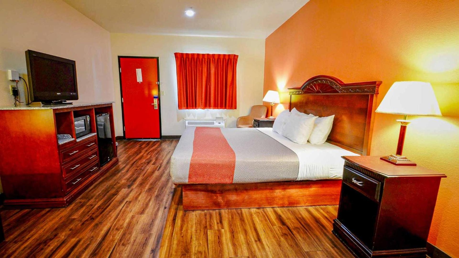 Motel 6-Atoka, OK photo 26