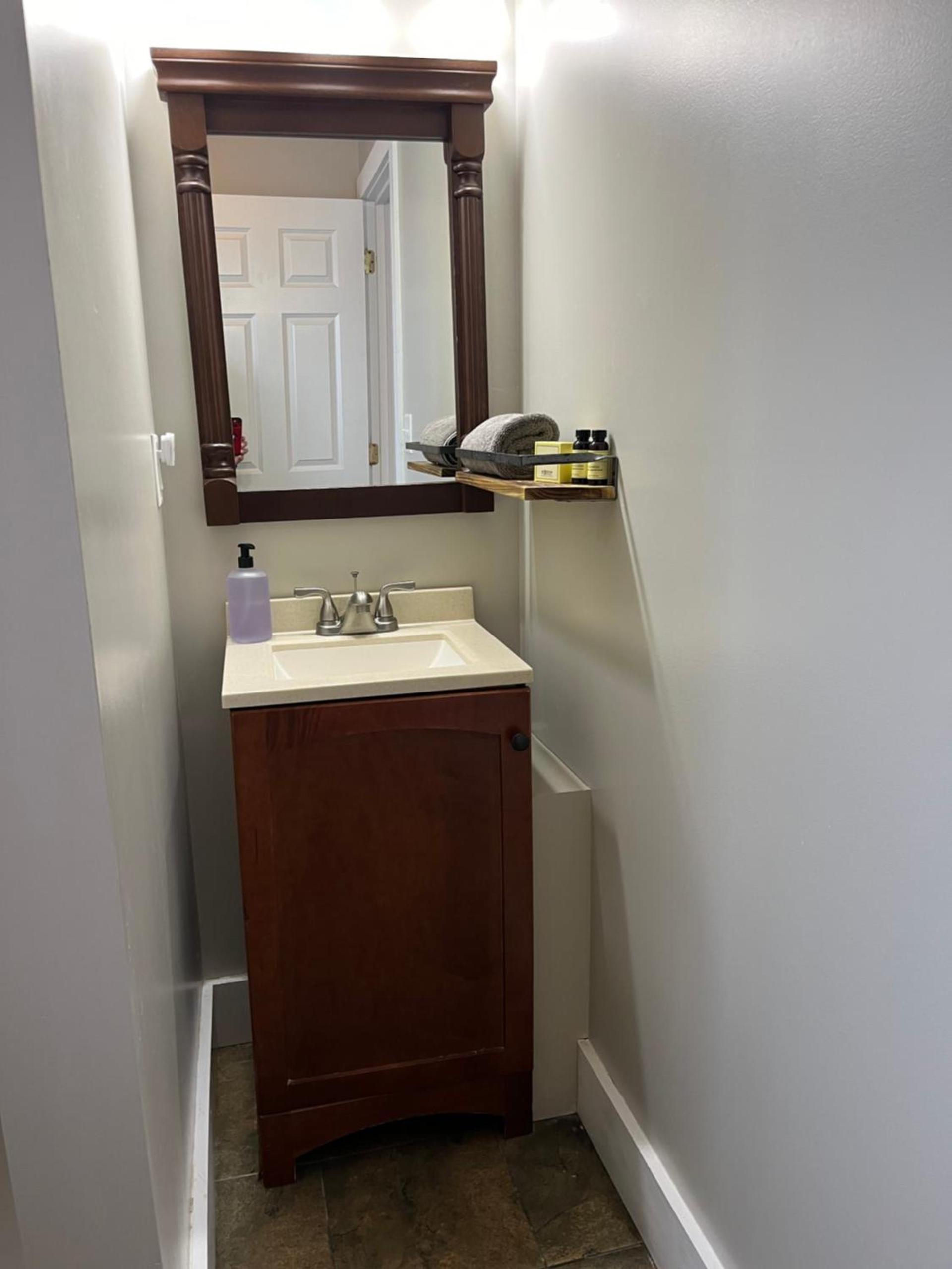 Abalonia Inn photo 61