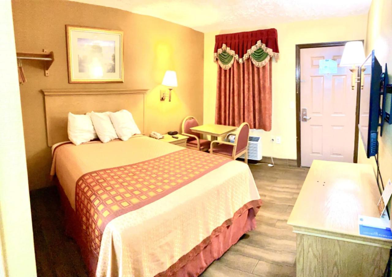 Rodeway Inn Goodlettsville South photo 10