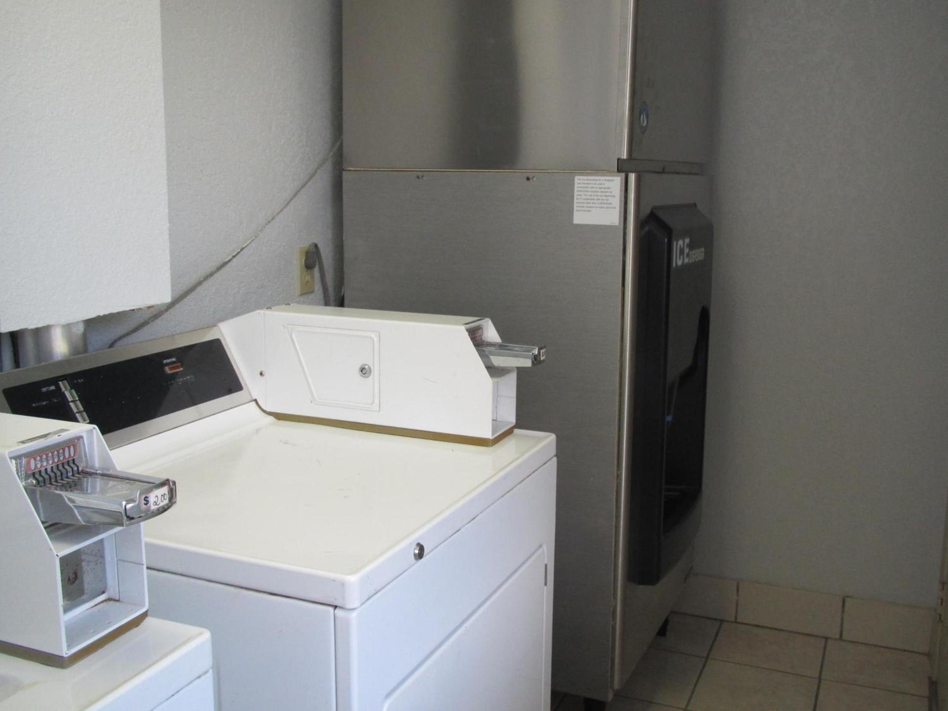 Super 8 by Wyndham Dumas TX photo 23