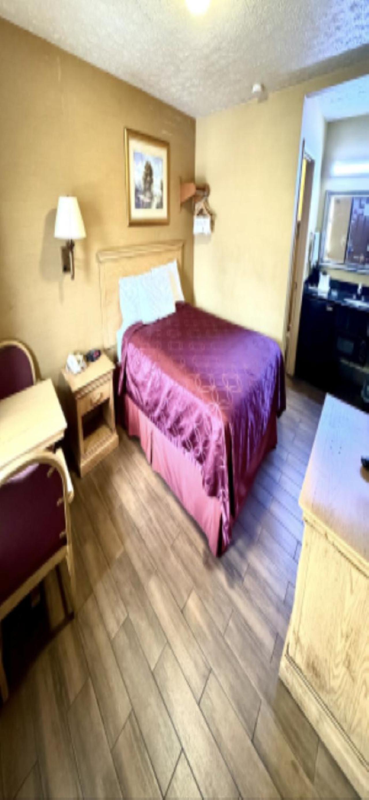Rodeway Inn Goodlettsville South photo 11