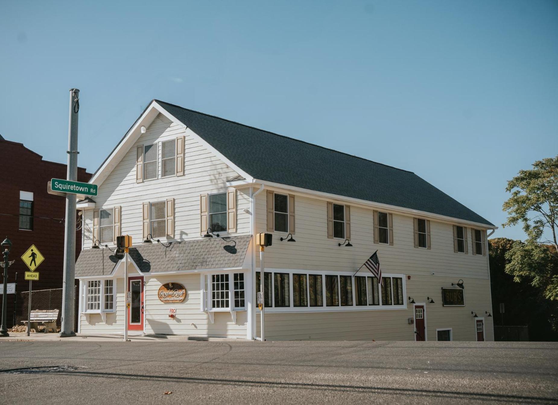 Hampton Bays Hotel On Main — hotel in Hampton Bays