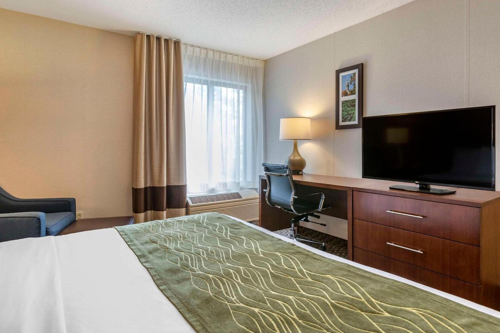 Comfort Inn Charlotte photo 12