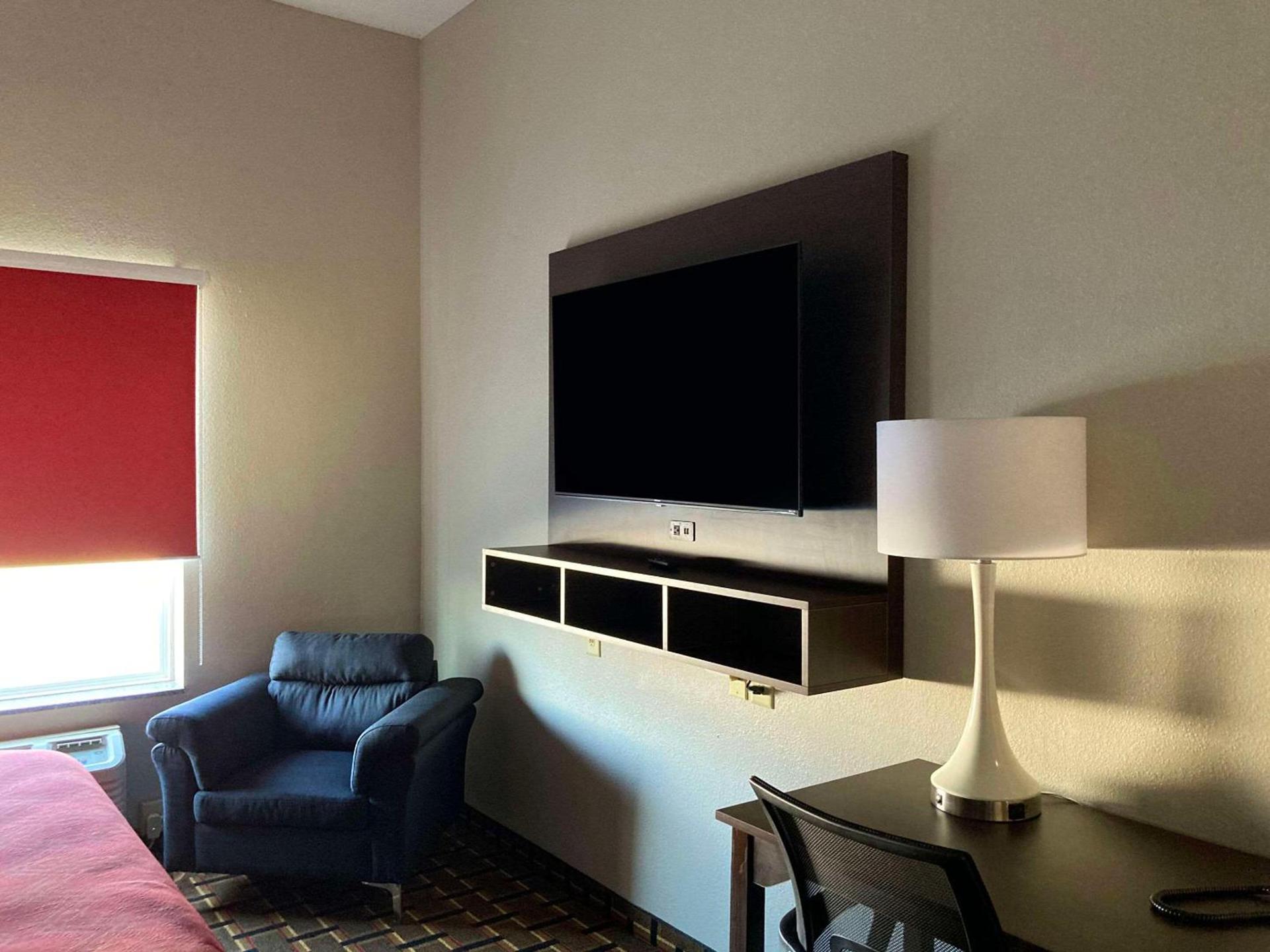 Econo Lodge Augusta West near Fort Gordon photo 17