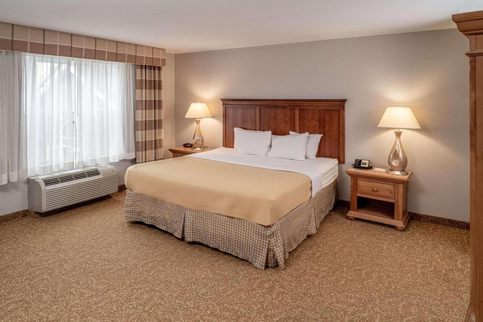 Country Inn & Suites by Radisson, Beckley, WV photo 21