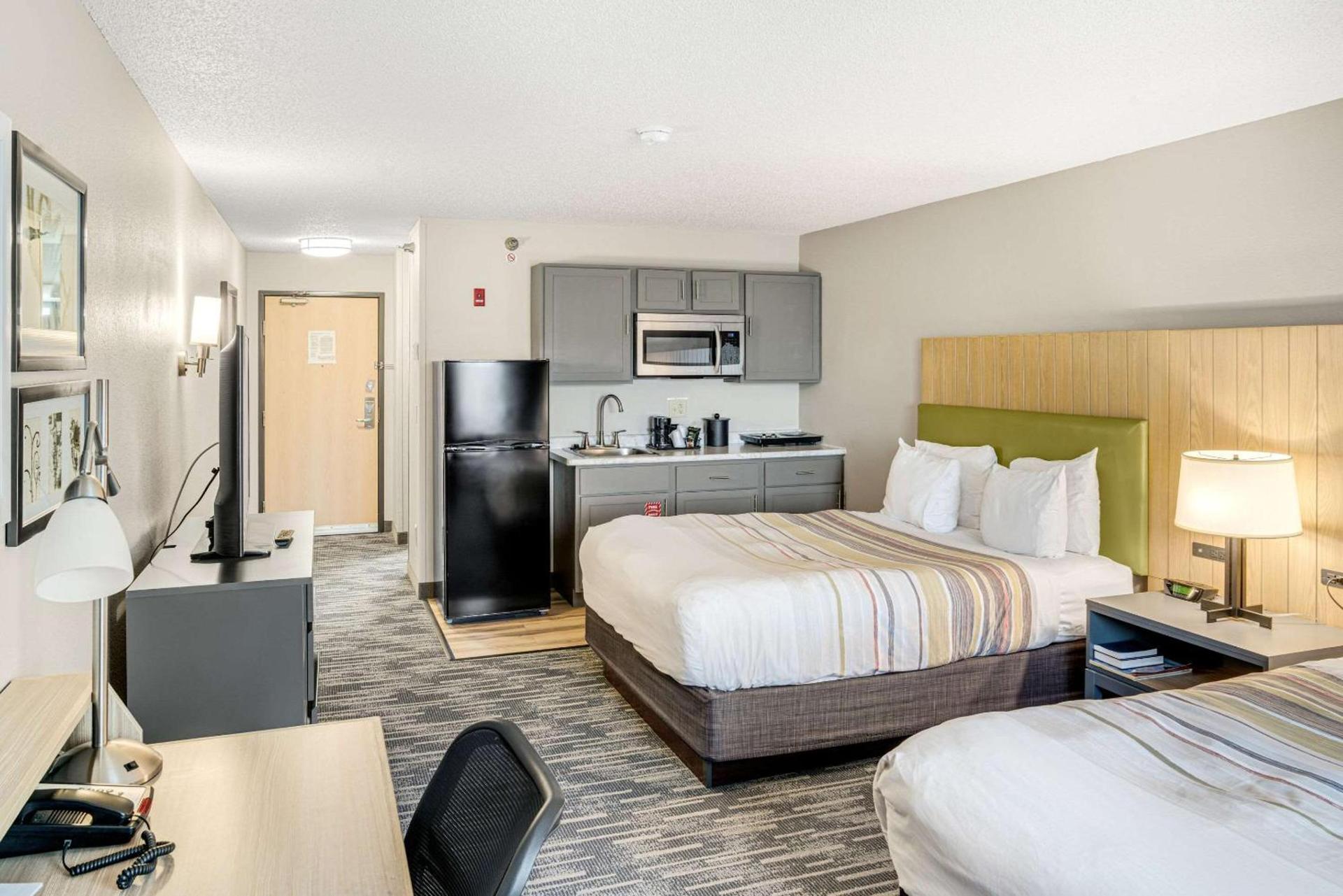 Country Inn & Suites by Radisson, Brookings photo 19