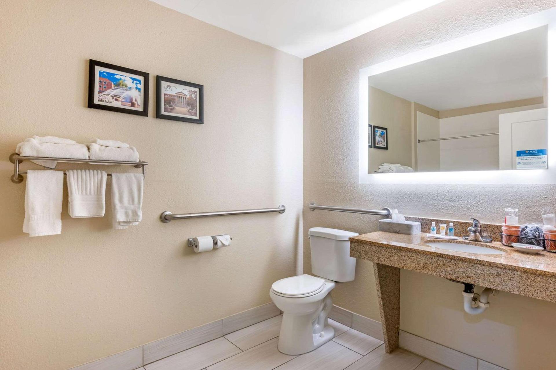 Comfort Inn Lafayette I-65 photo 4