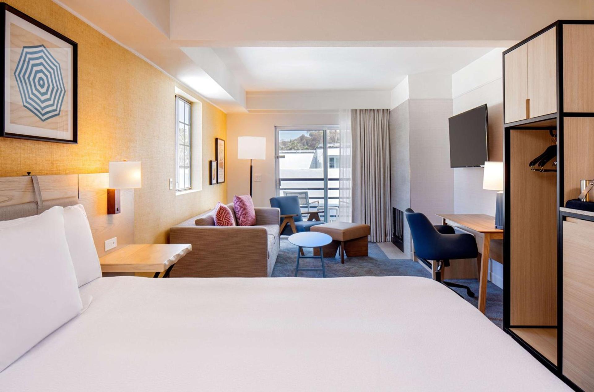 Hilton Garden Inn Dana Point Doheny Beach photo 18