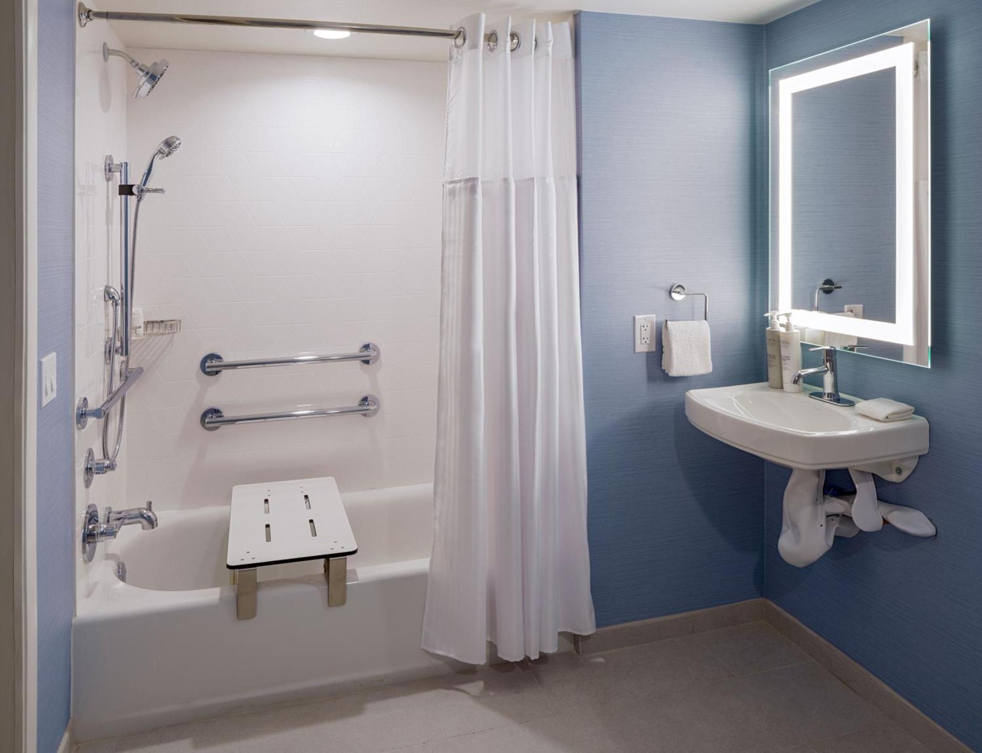 Hilton Garden Inn Dana Point Doheny Beach photo 53