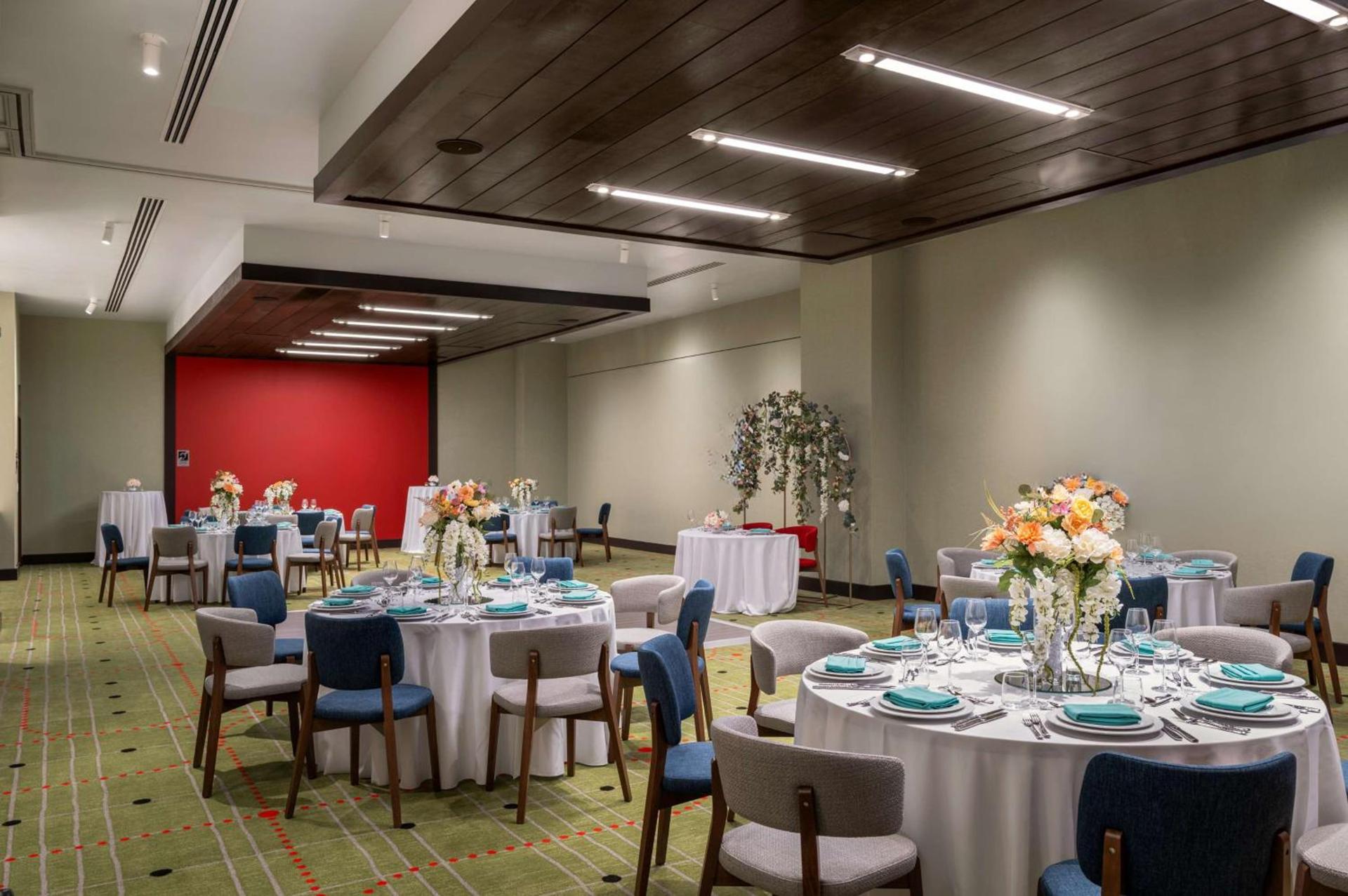 Hilton Buena Park Anaheim photo 58