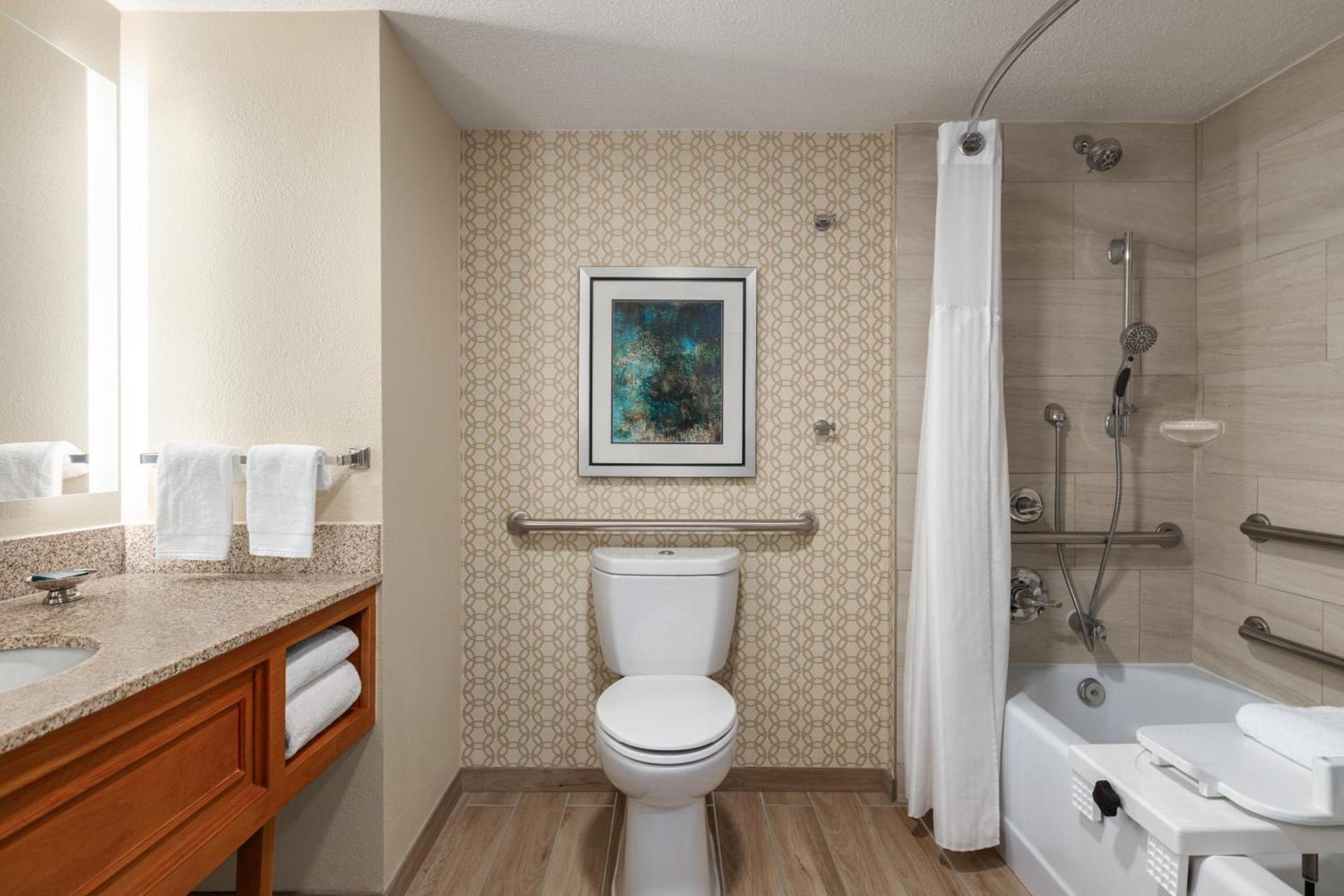 Doubletree by Hilton Fort Myers at Bell Tower Shops photo 39