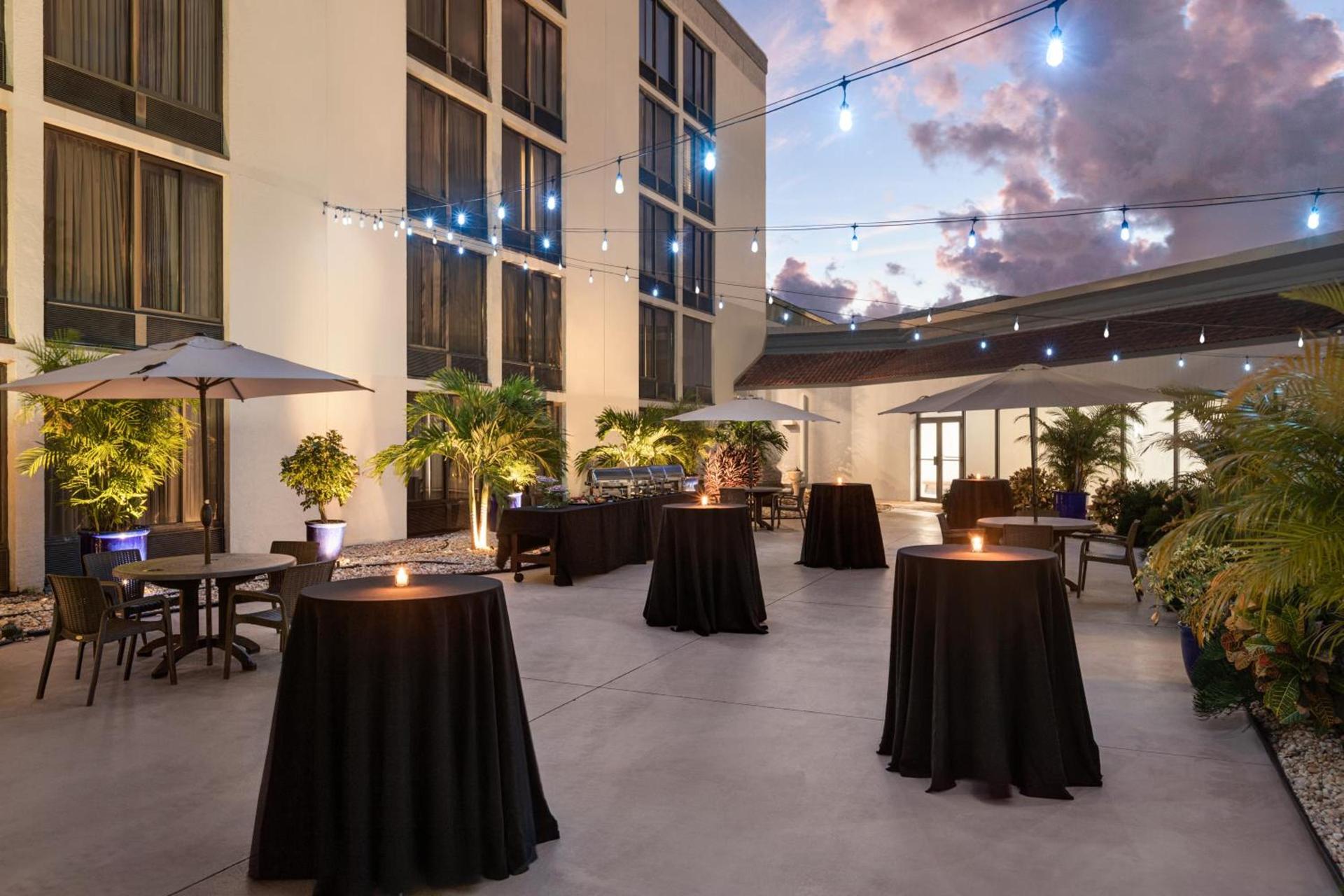 Doubletree by Hilton Fort Myers at Bell Tower Shops photo 72