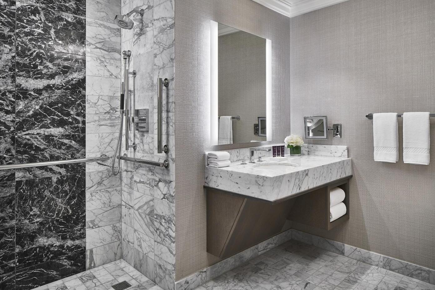 The Ritz-Carlton, Cleveland photo 3