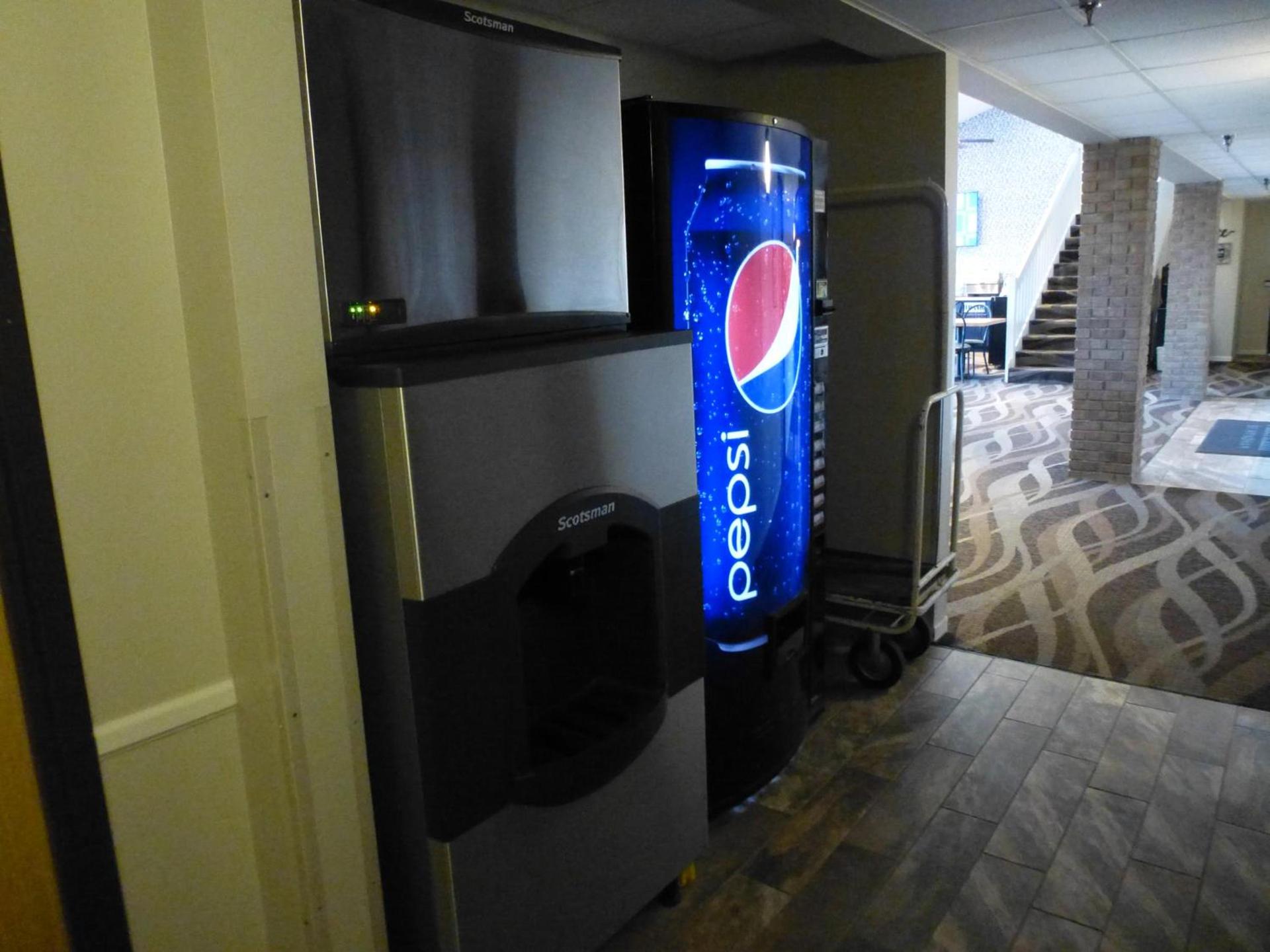 AmericInn by Wyndham Mitchell photo 22