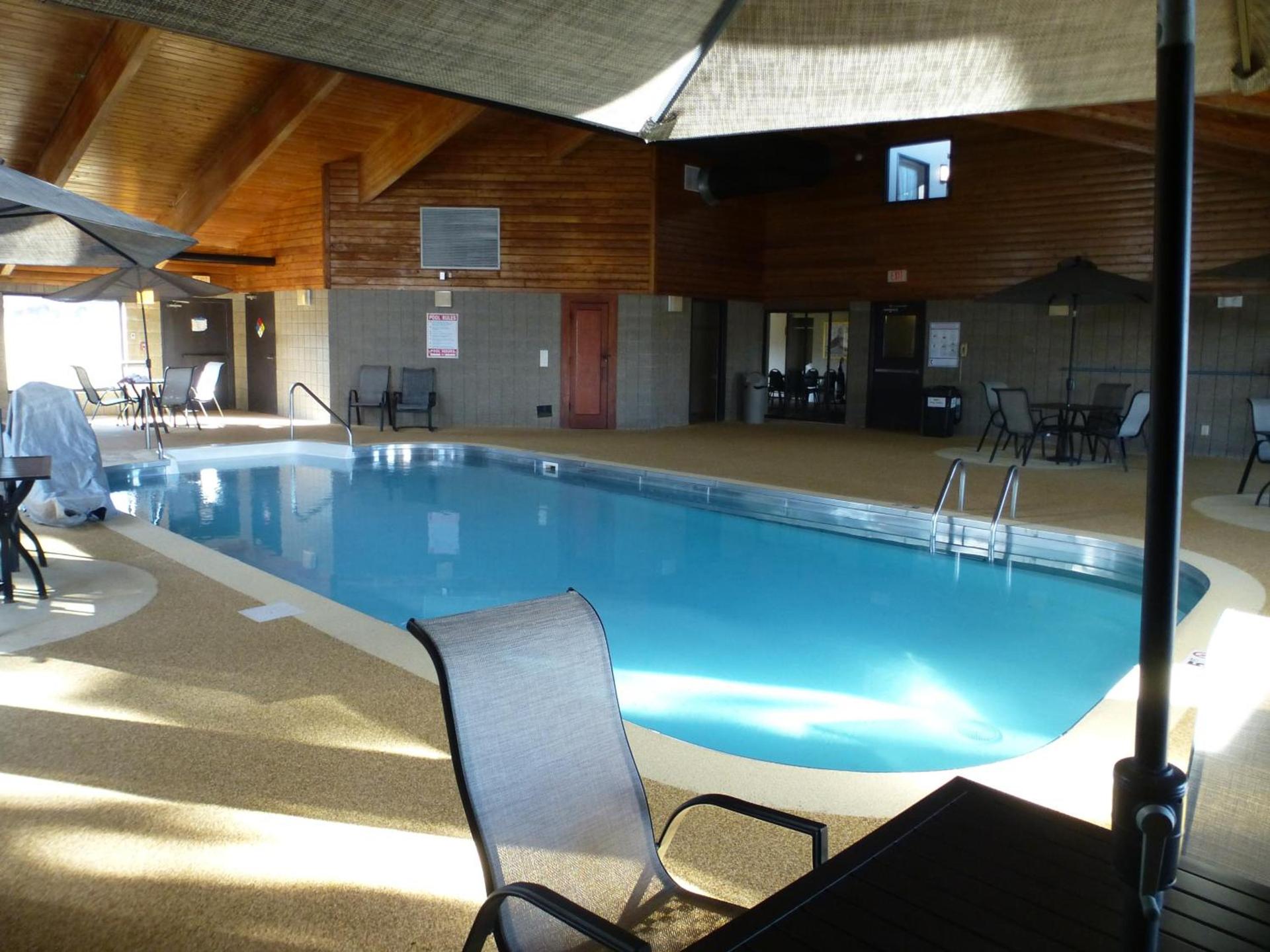 AmericInn by Wyndham Mitchell photo 26