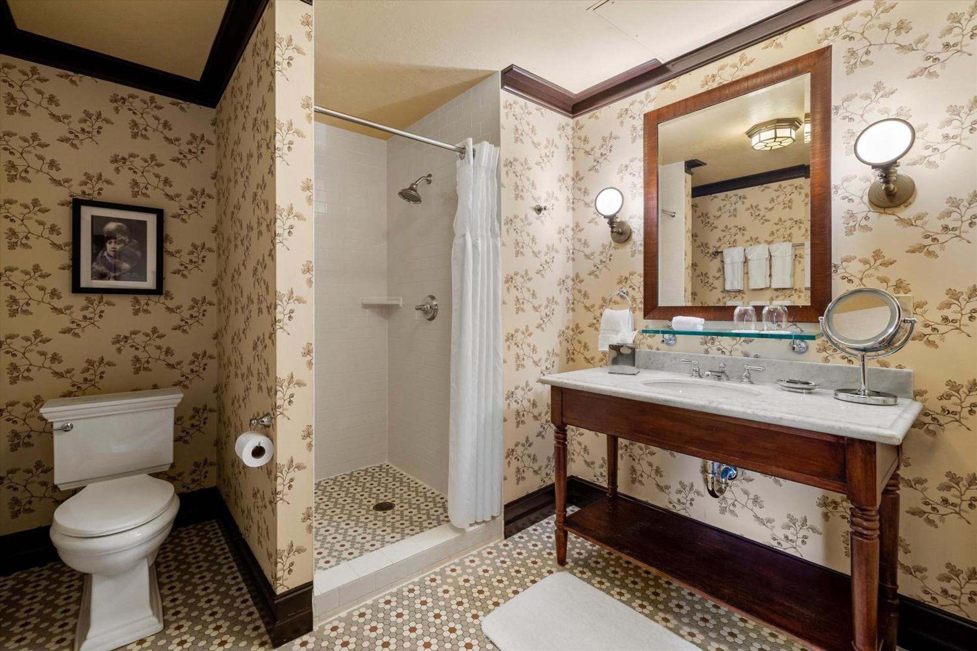 Arctic Club Hotel photo 19