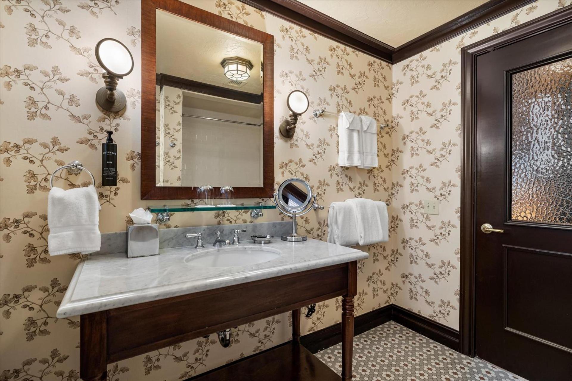 Arctic Club Hotel photo 29