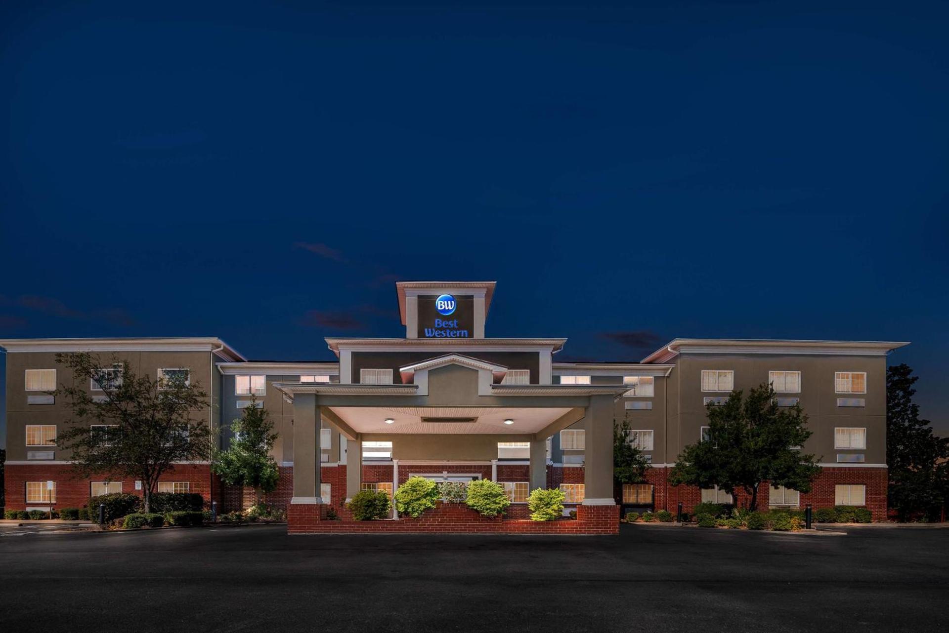 Best Western Presidential Hotel & Suites — hotel in Pine Bluff