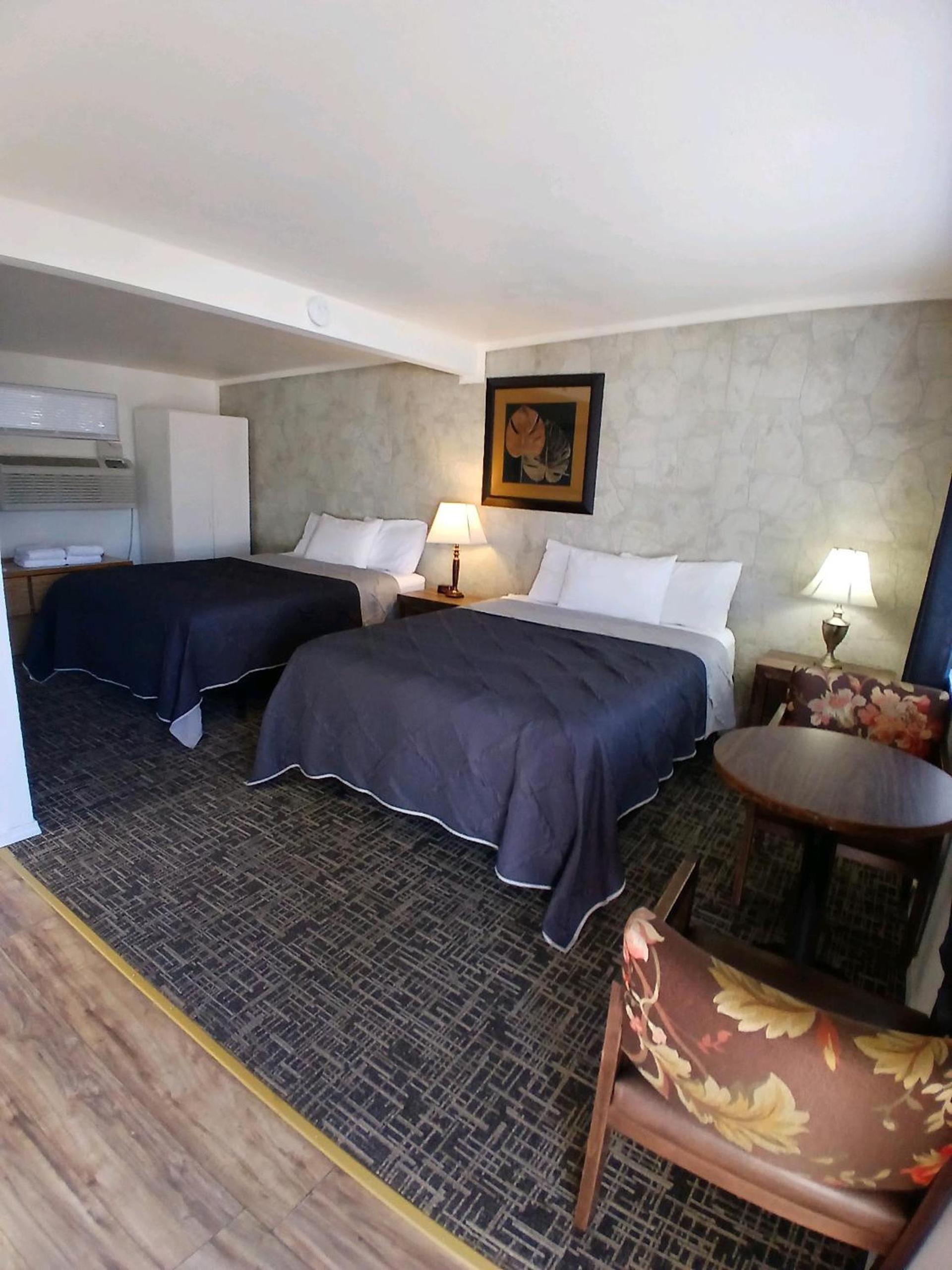 Silver Lakes Inn photo 27