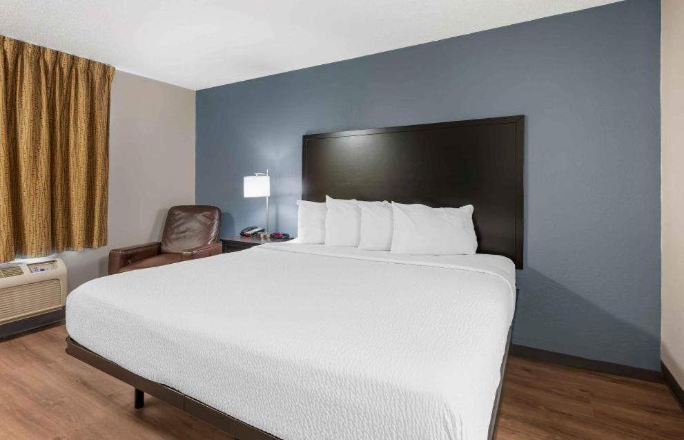 Extended Stay America Suites - Fort Wayne - South photo 9