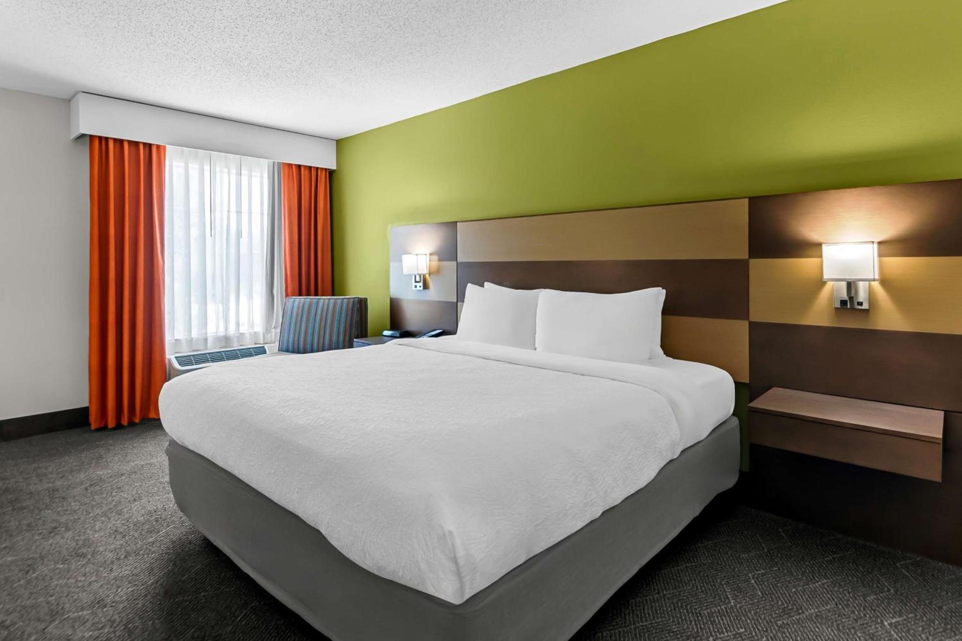 Best Western Niceville - Eglin AFB Hotel photo 2