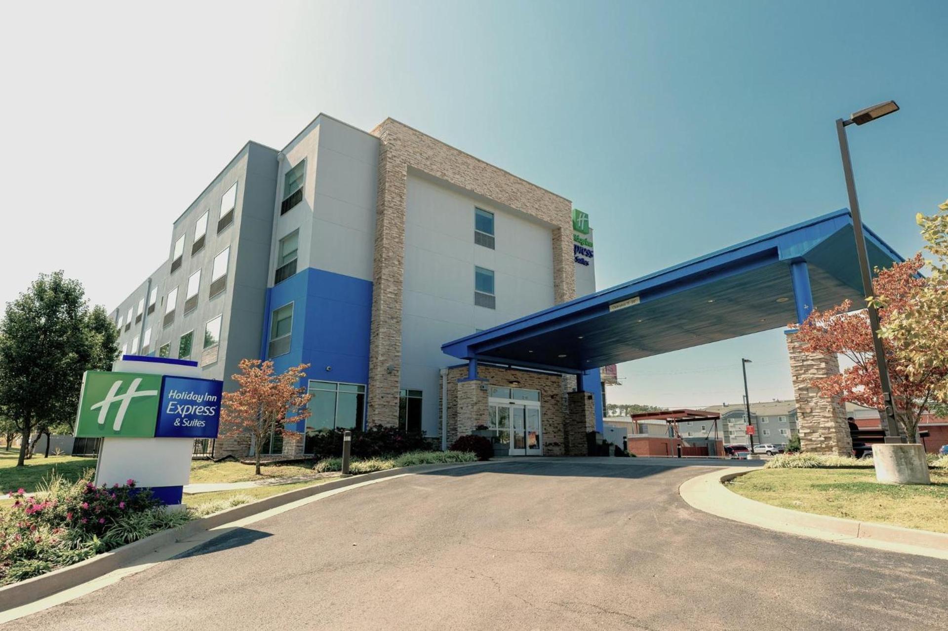Holiday Inn Express and Suites Tahlequah by IHG photo 38