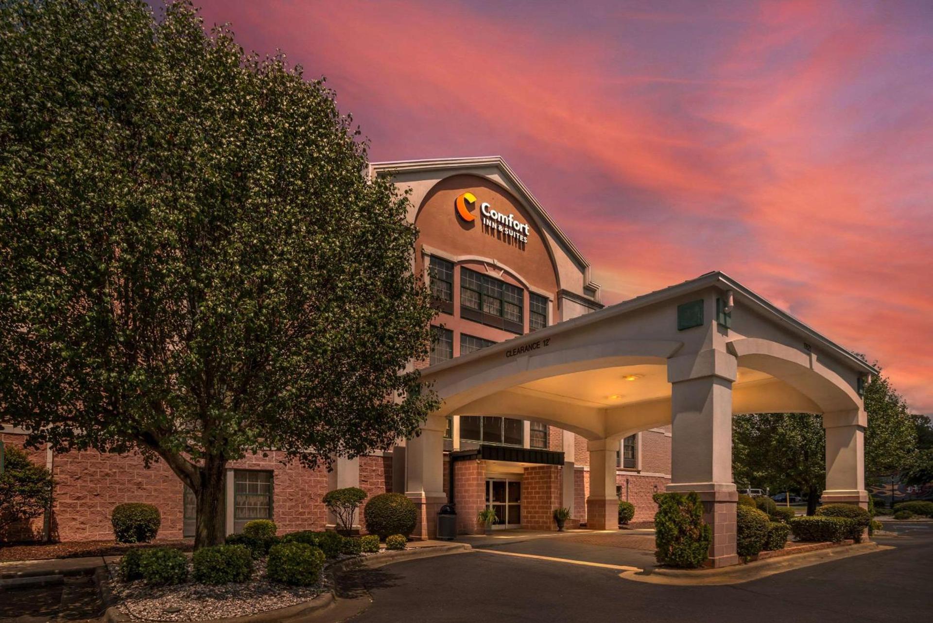 Comfort Inn & Suites Lake Norman photo 3