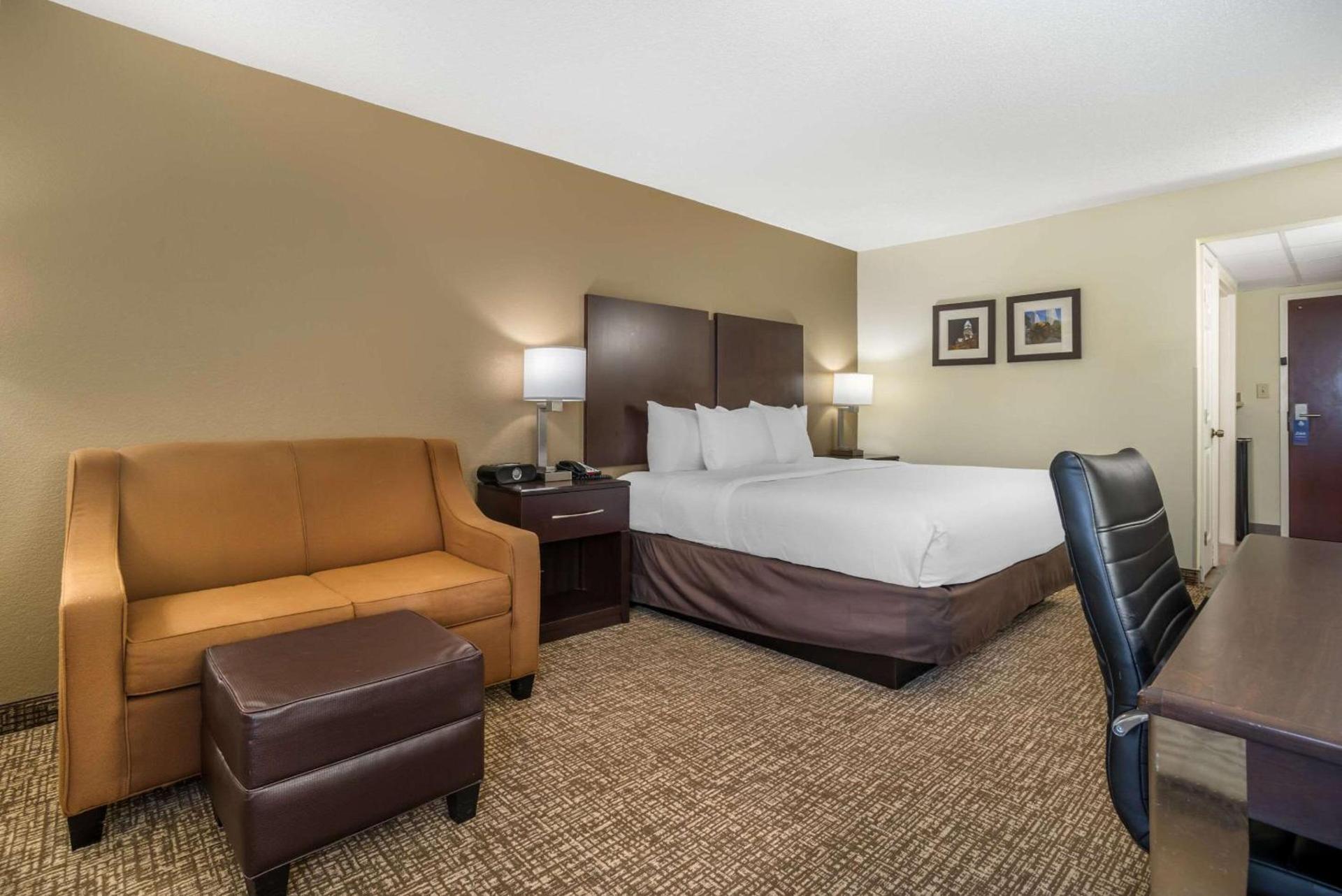 Comfort Inn & Suites Lake Norman photo 21