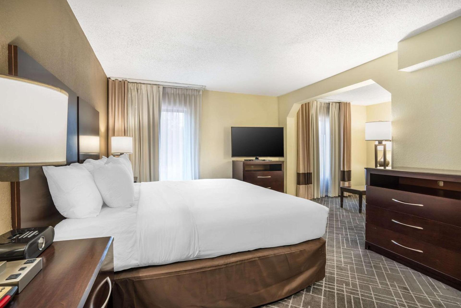 Comfort Inn & Suites Lake Norman photo 33