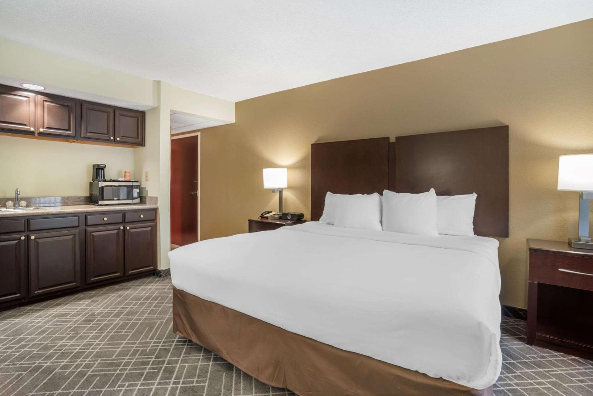 Comfort Inn & Suites Lake Norman photo 34