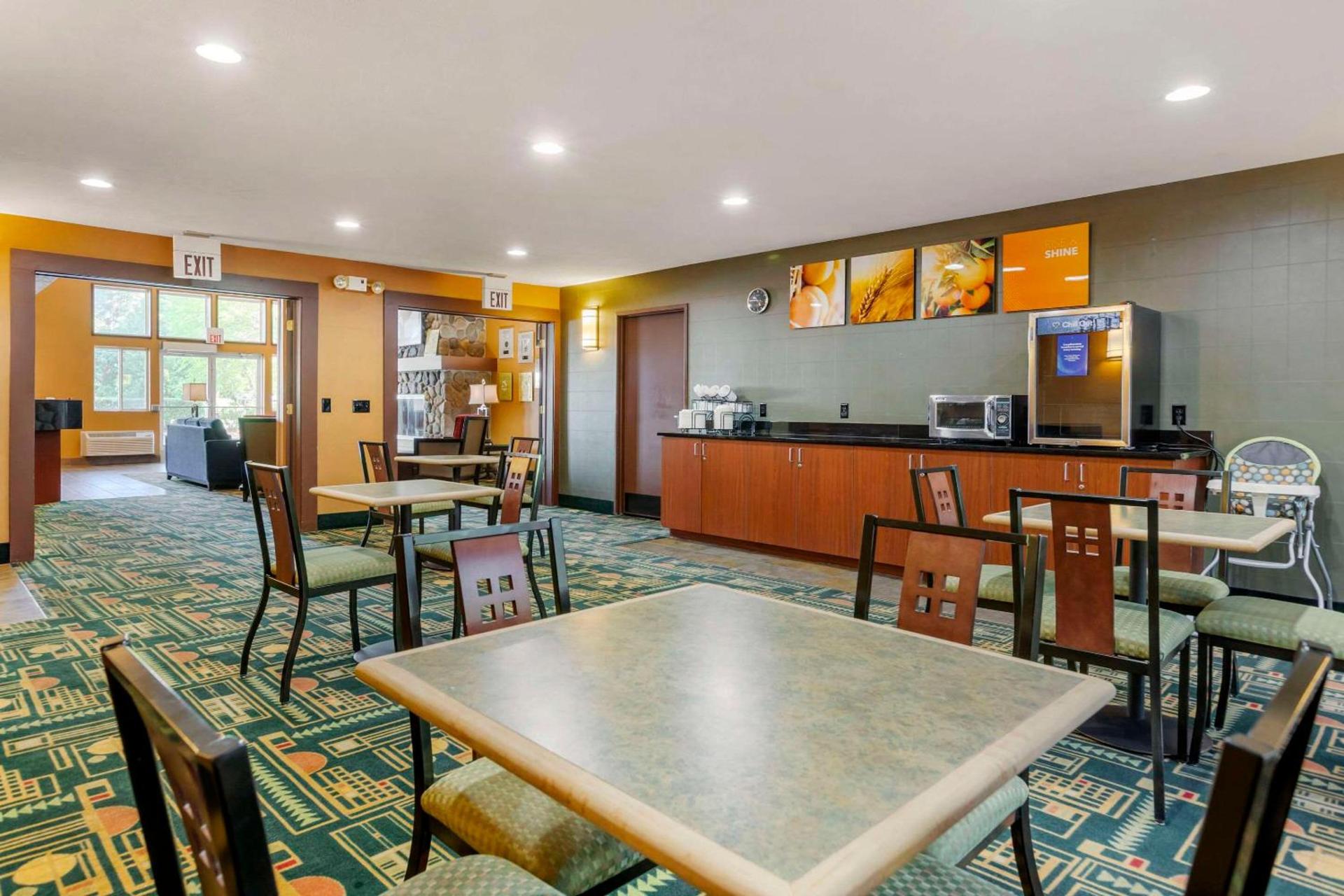 Comfort Inn Traverse City photo 19