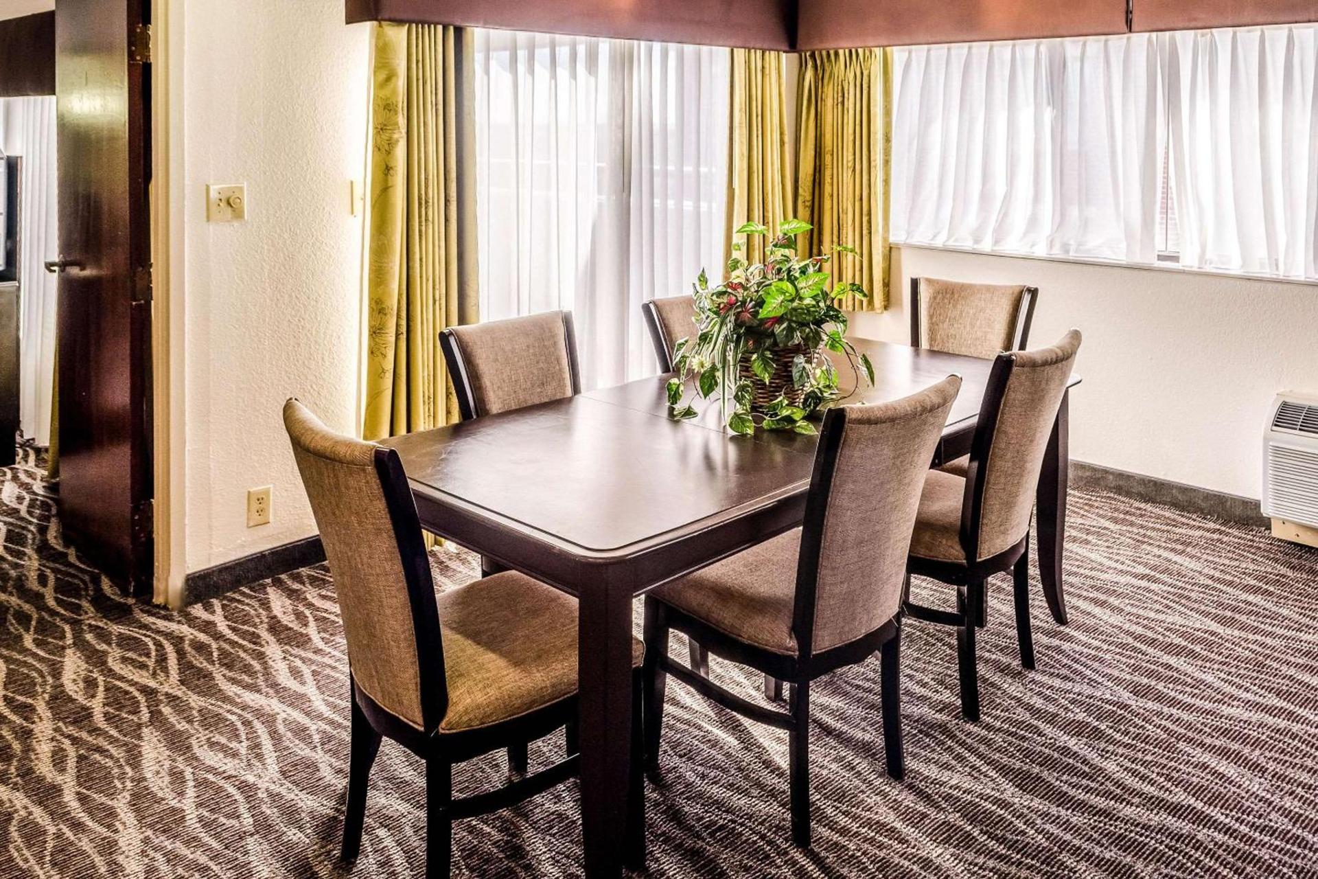 Fairfield by Marriott Inn & Suites Charleston Downtown photo 16