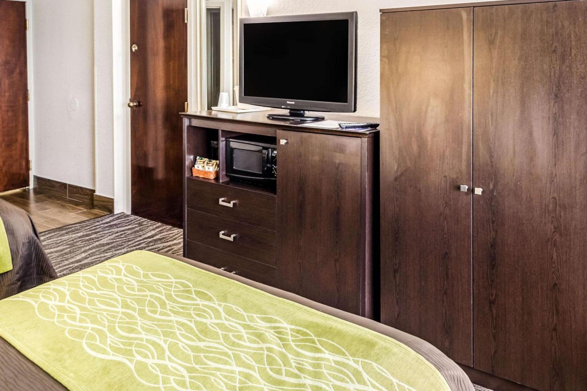 Fairfield by Marriott Inn & Suites Charleston Downtown photo 12
