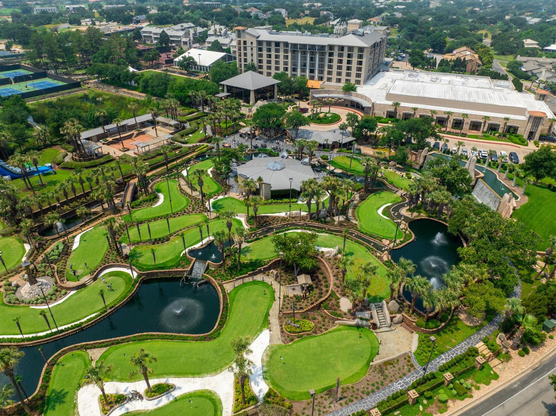 Horseshoe Bay Resort photo 4