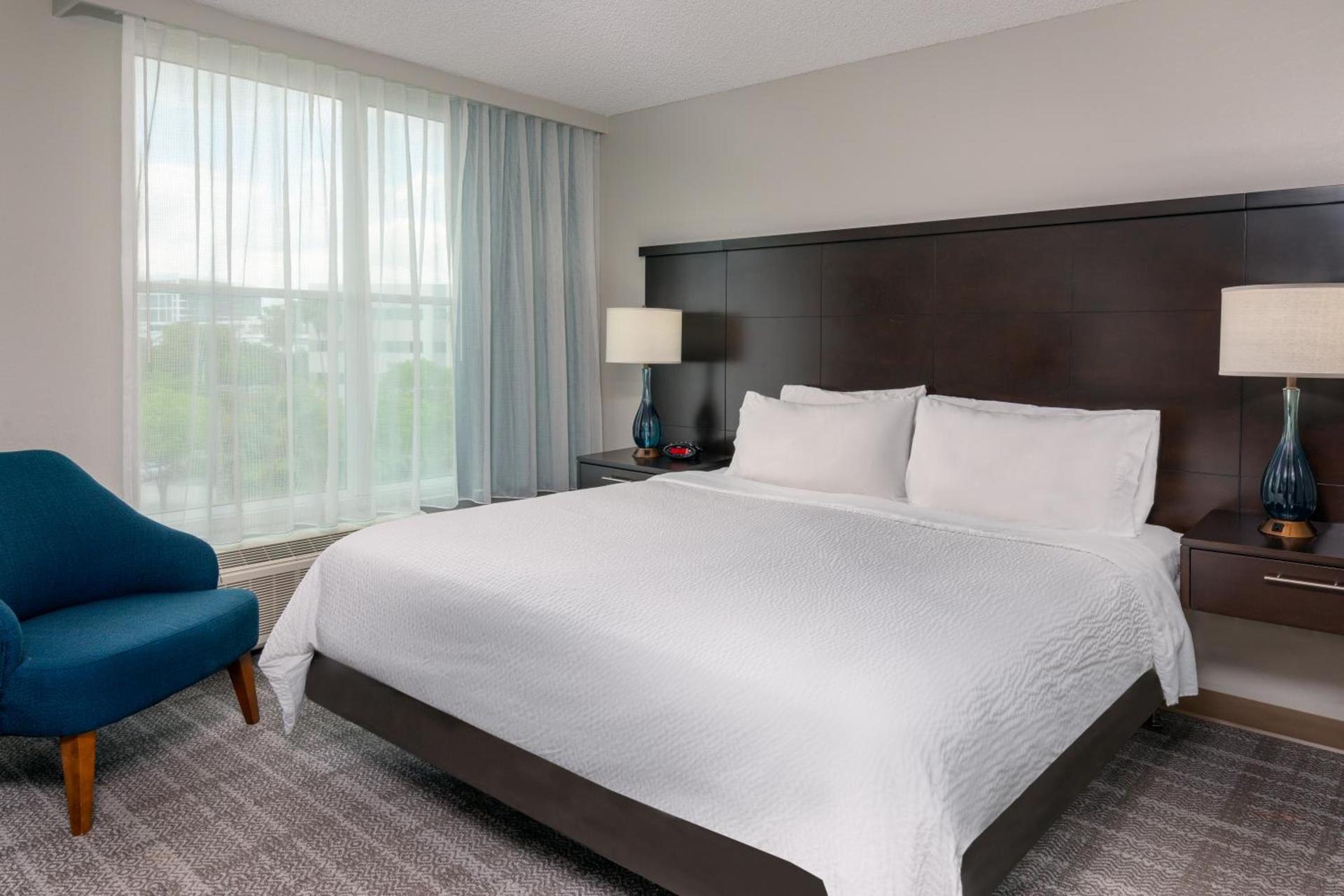 Staybridge Suites Miami Doral Area by IHG photo 20