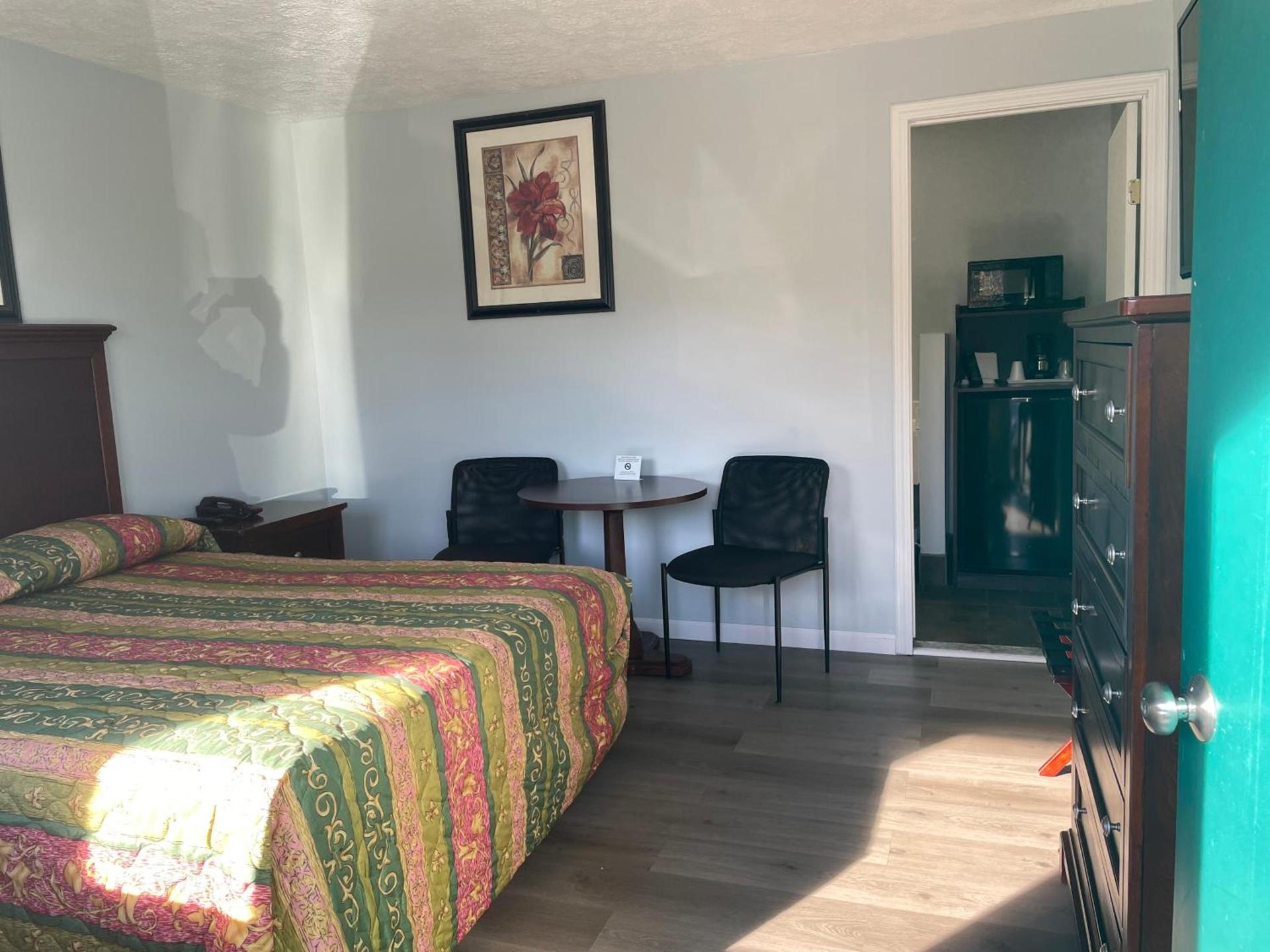Perry-O Inn & Suites photo 18